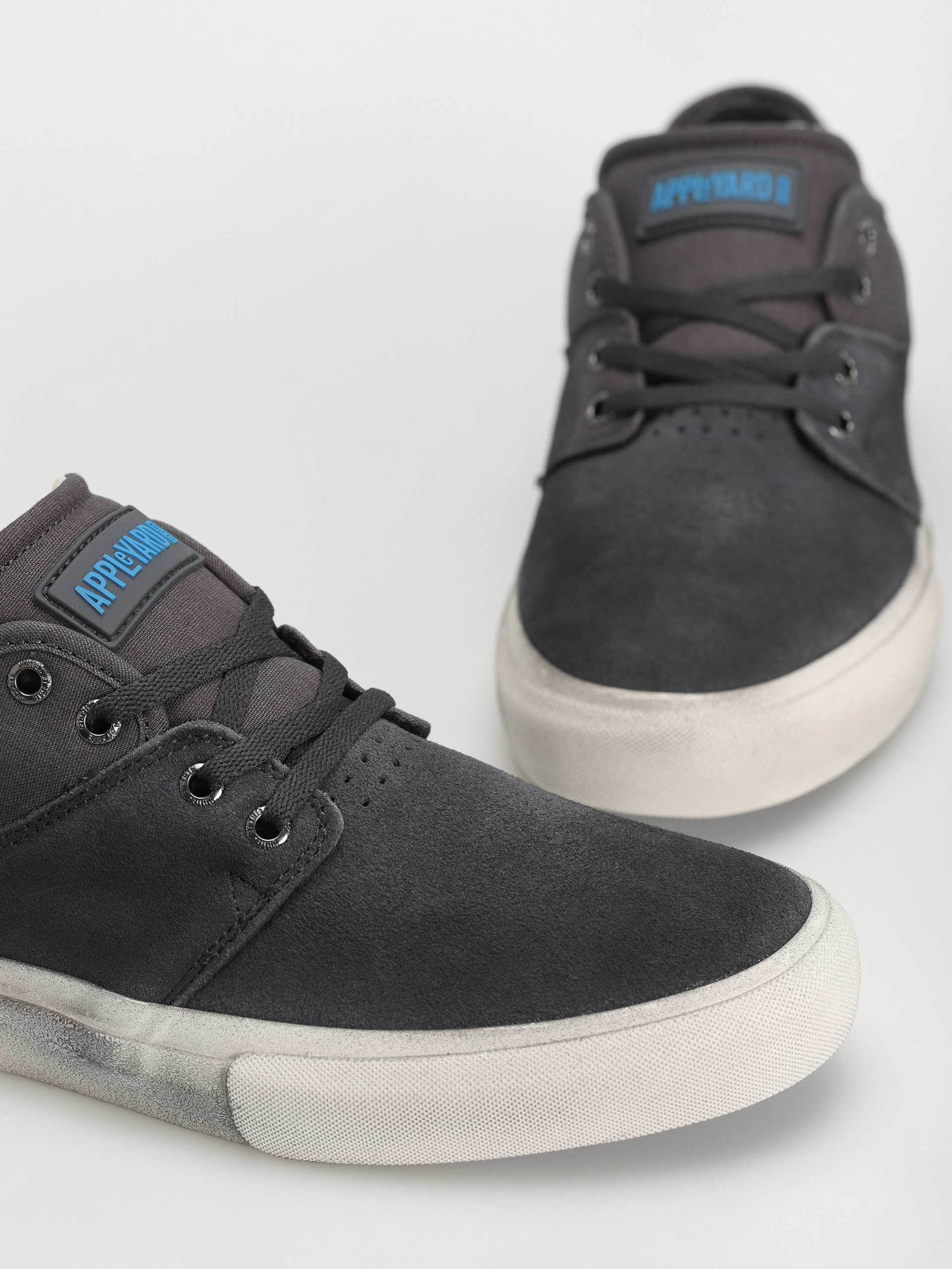 Buty Globe Mahalo (phantom distressed)