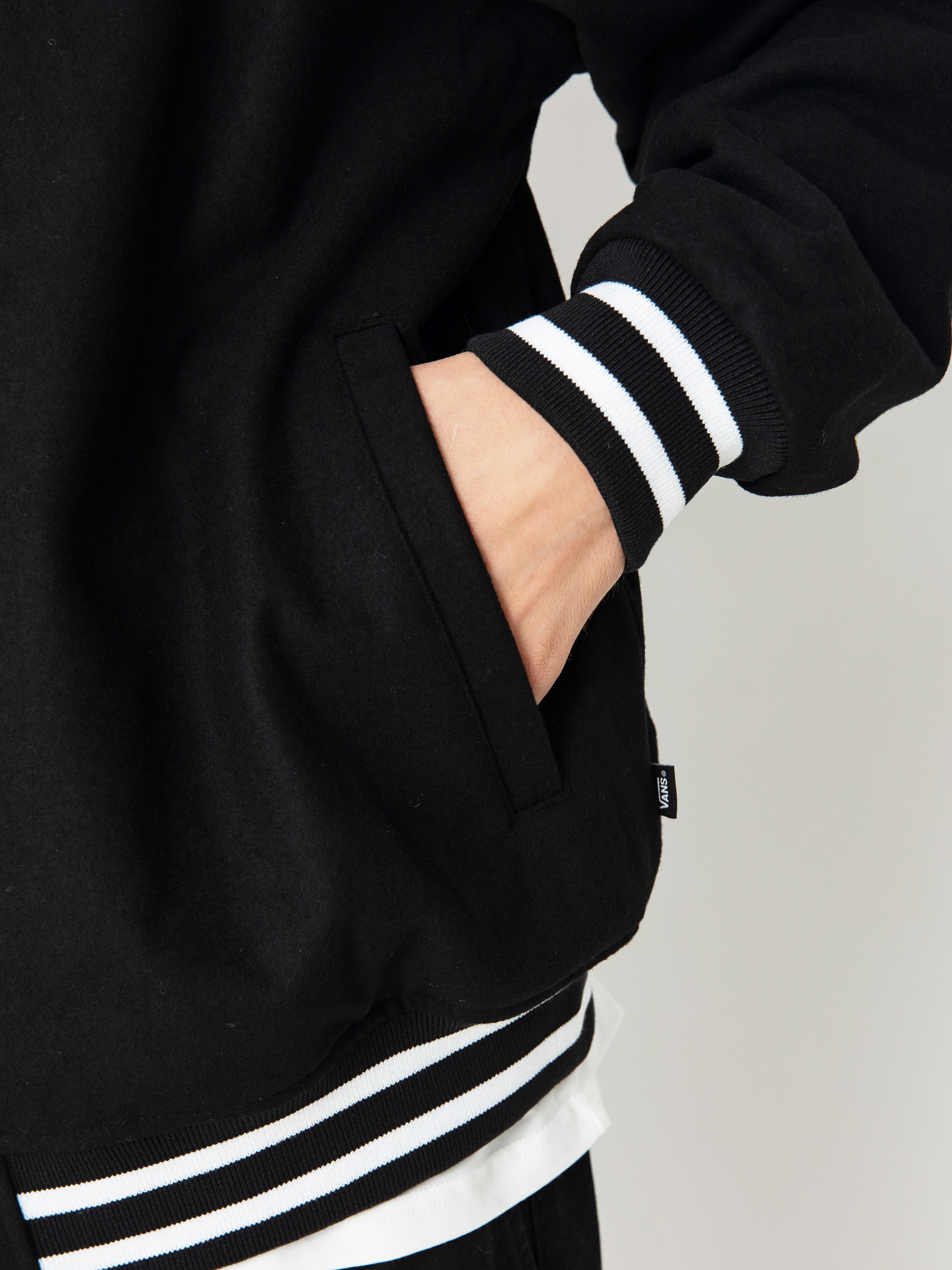 Kurtka Vans Scuttle Baseball (black)