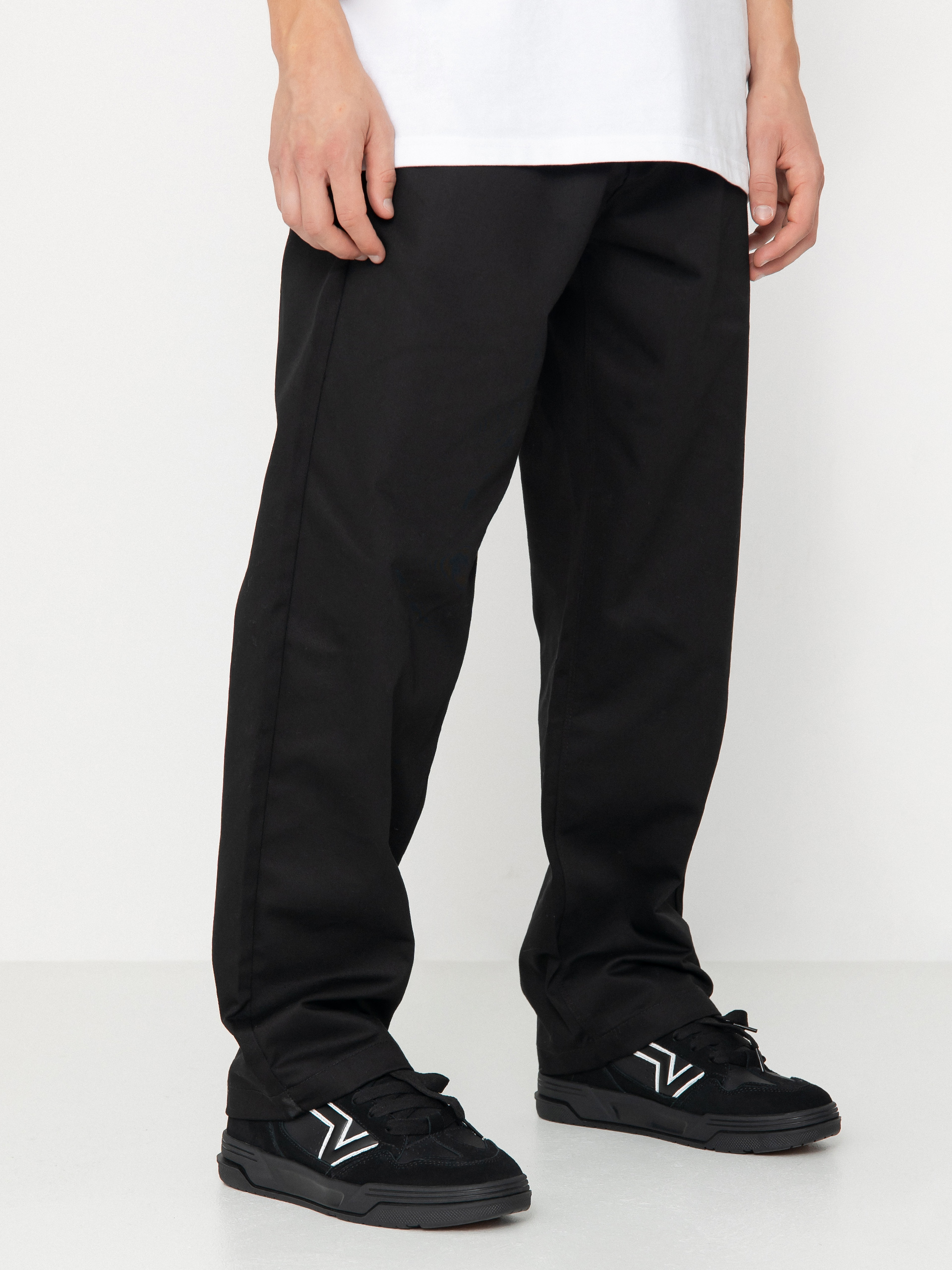 Spodnie Volcom Frickin Skate Chino (black)