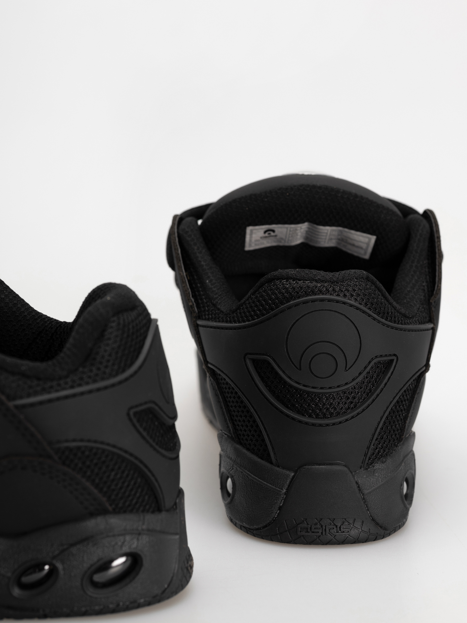 Buty Osiris D3 OG (black/black/black)