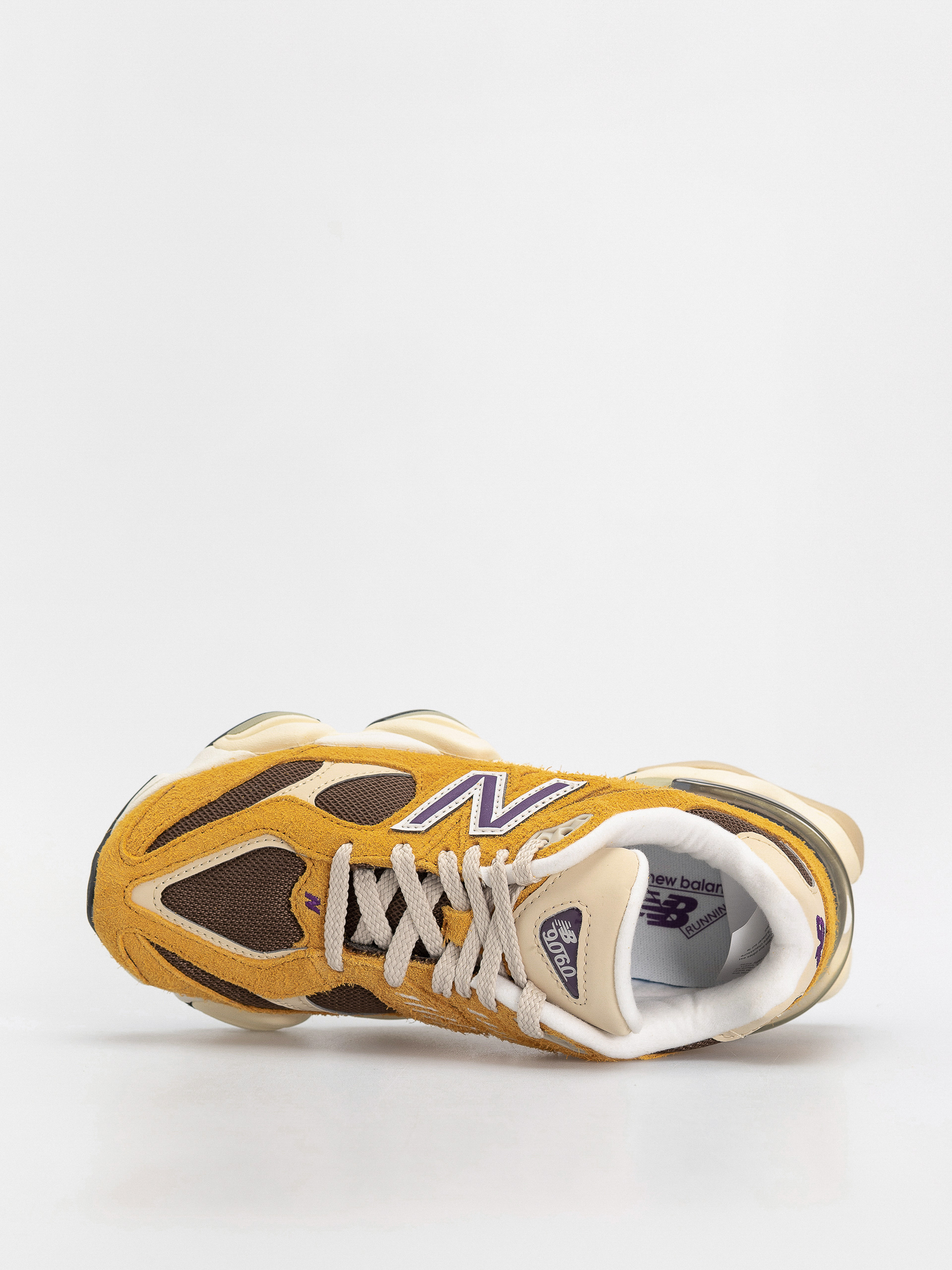 Buty New Balance 9060 (butterscotch)