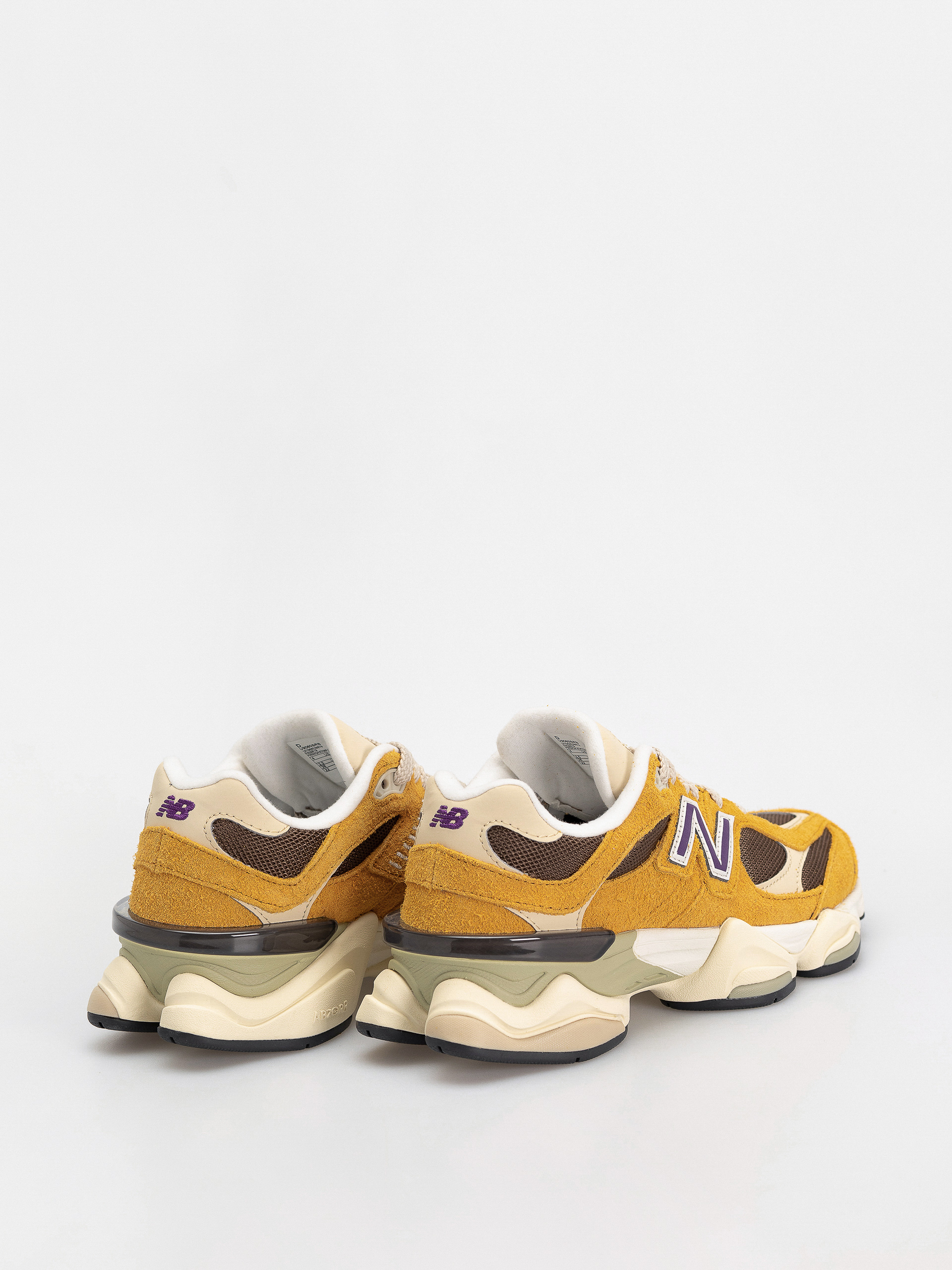 Buty New Balance 9060 (butterscotch)