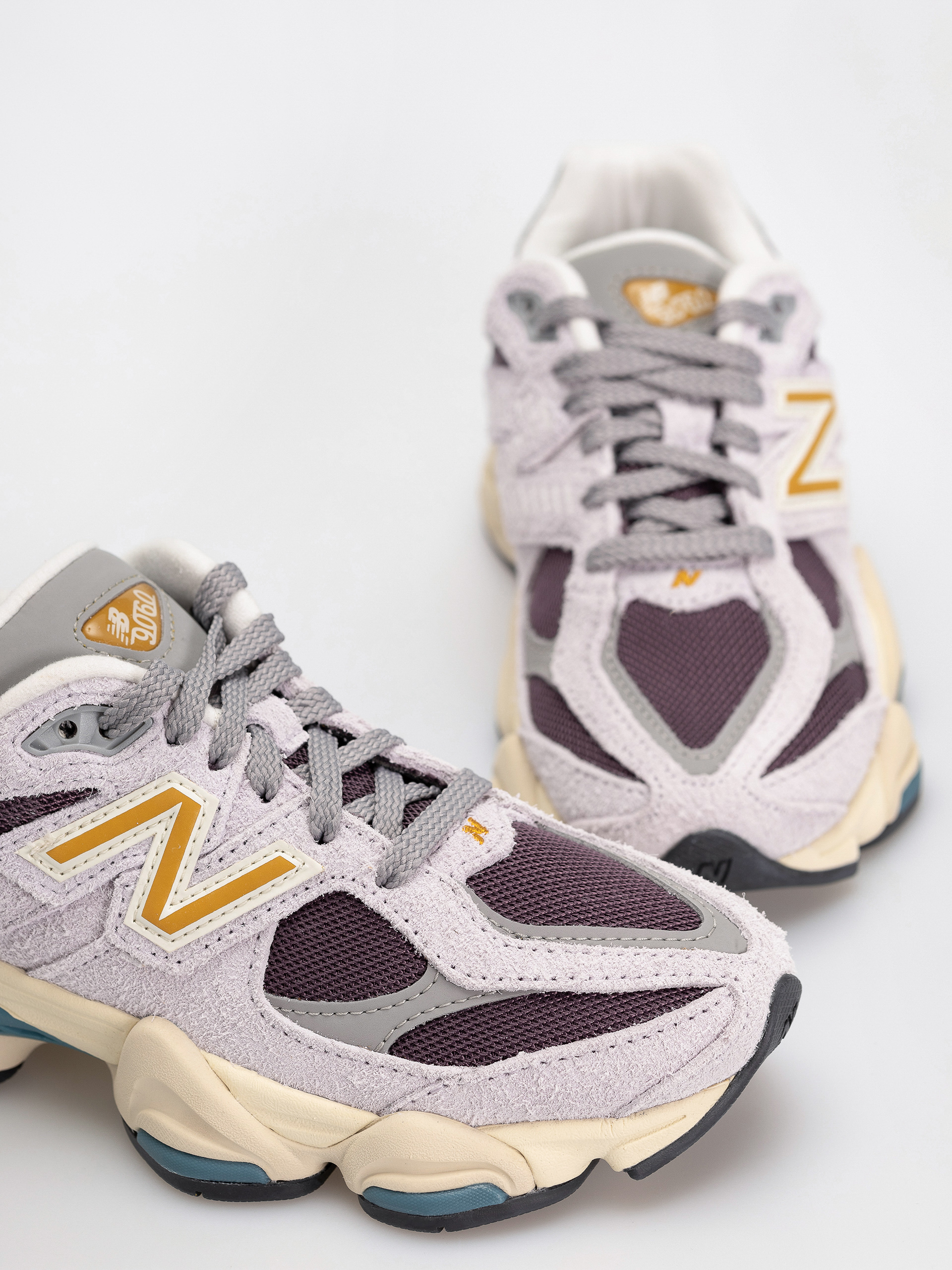Buty New Balance 9060 (purple)