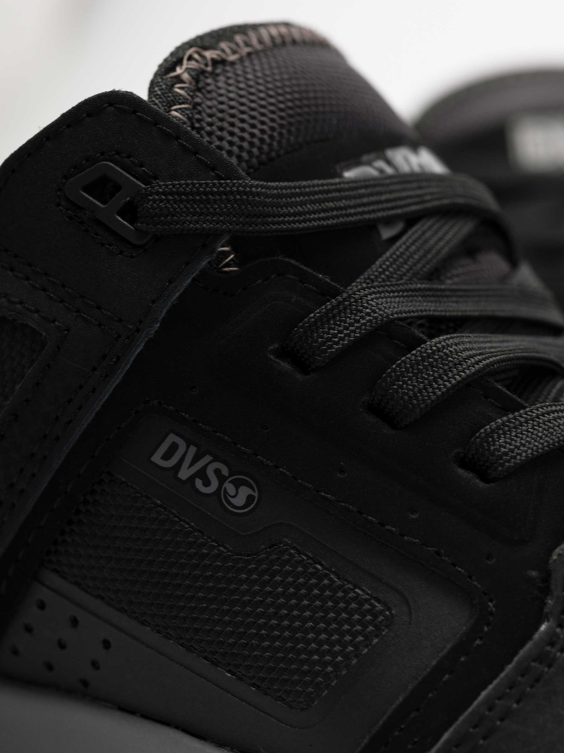 Buty DVS Comanche Lt (black/black)