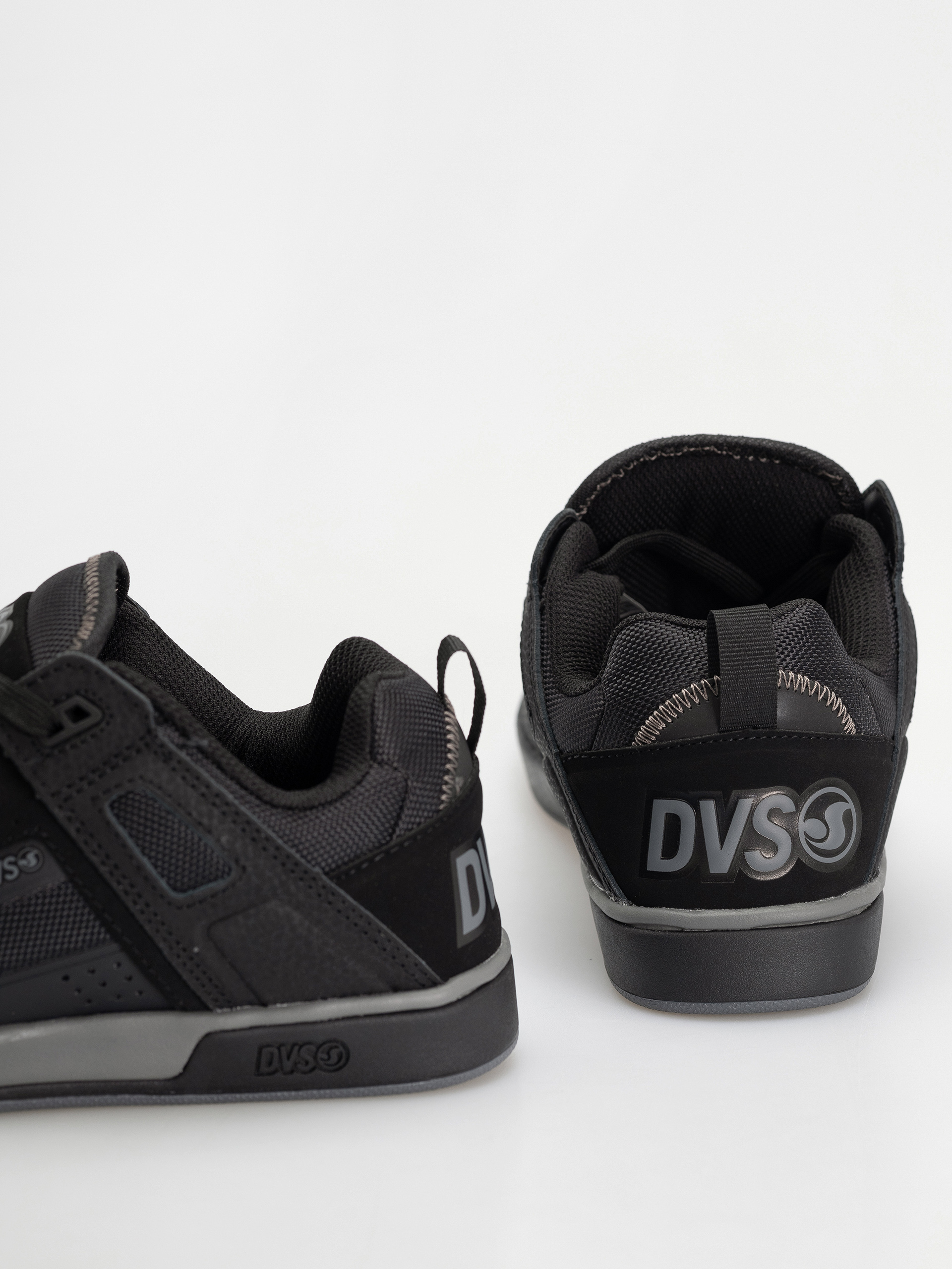 Buty DVS Comanche Lt (black/black)