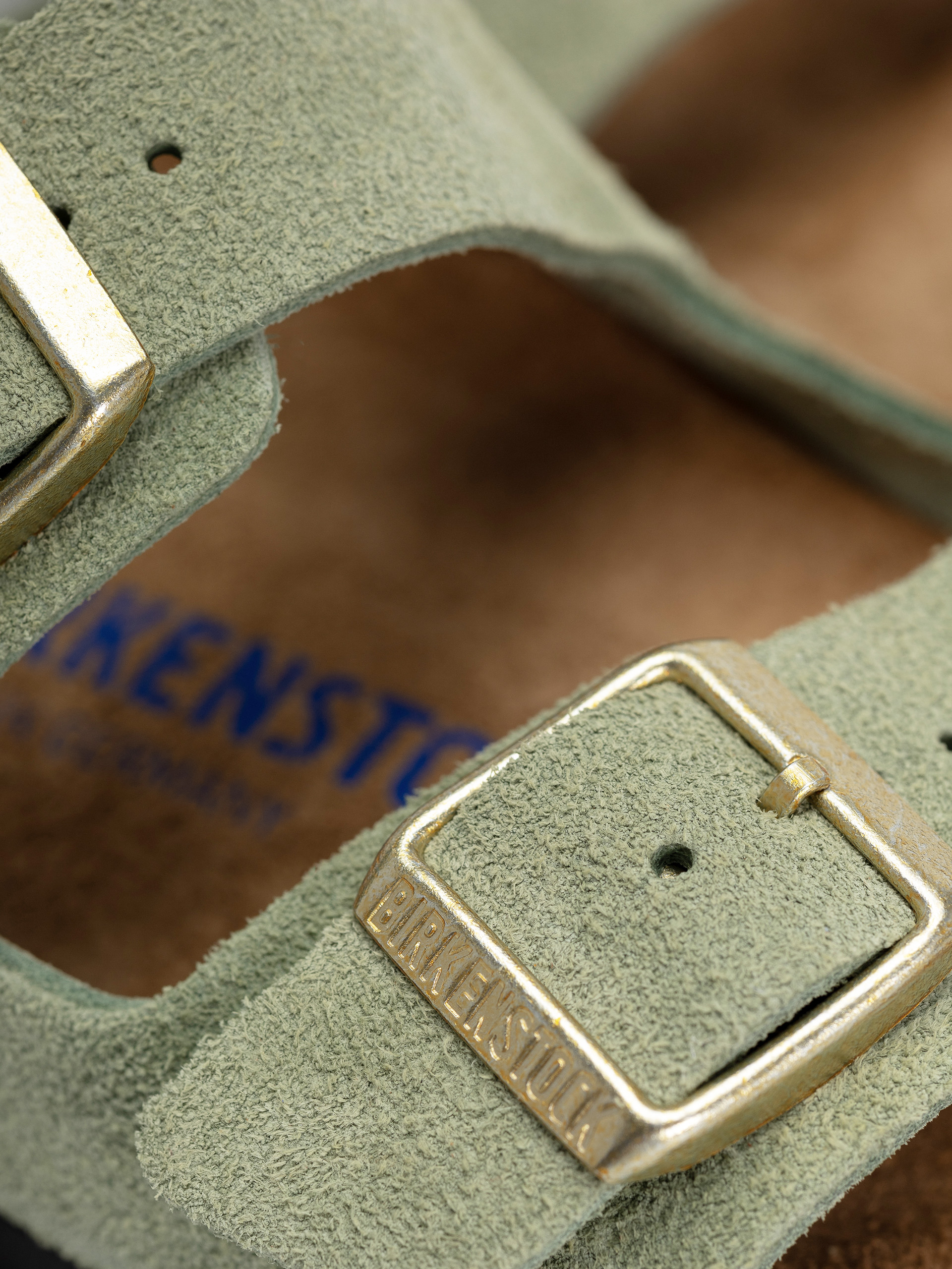 Klapki Birkenstock Arizona Soft Footbed Suede Leather Narrow Wmn (green tea)