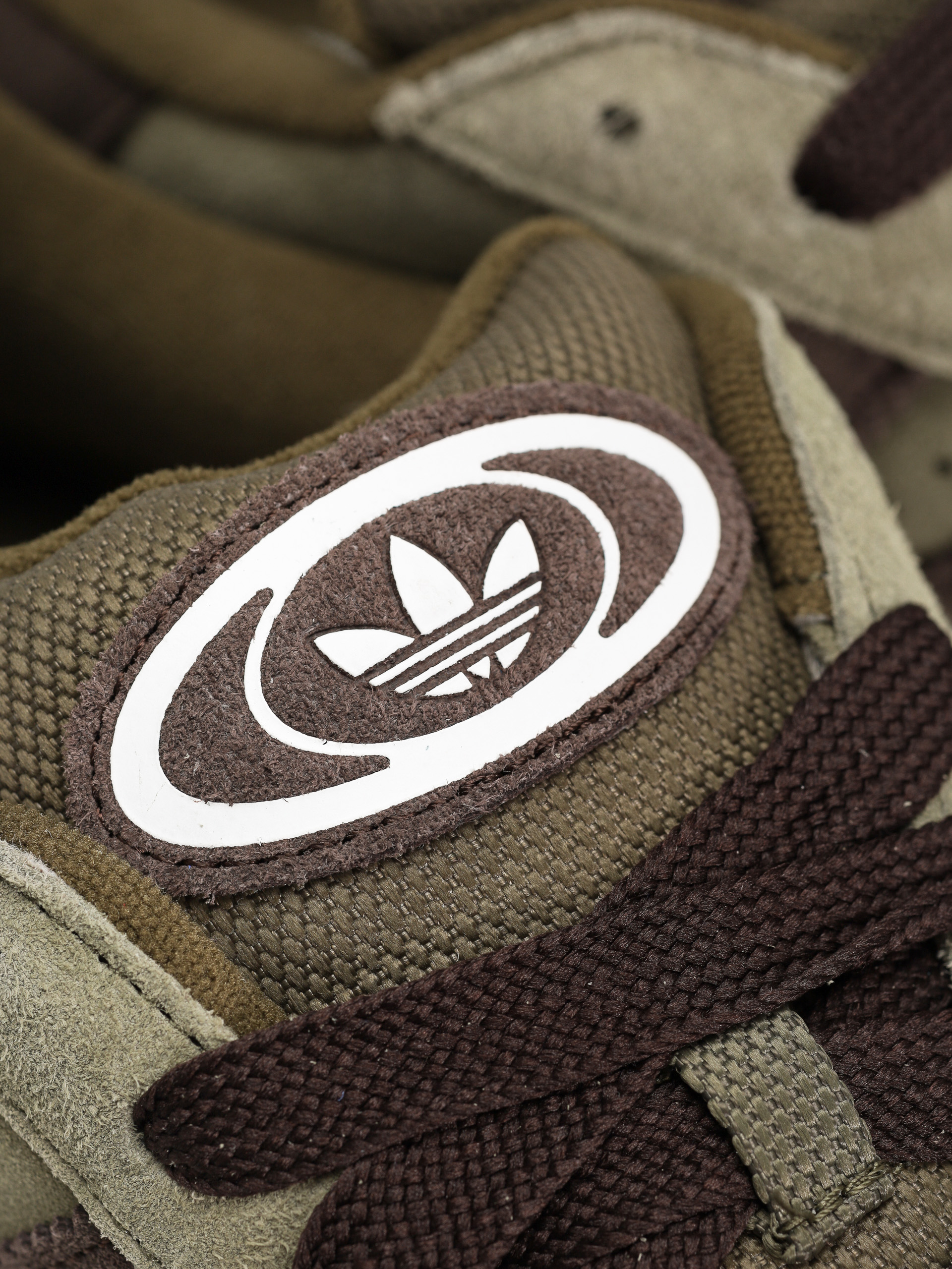 Buty adidas Campus 00s (olistr/dbrown/ftwwht)