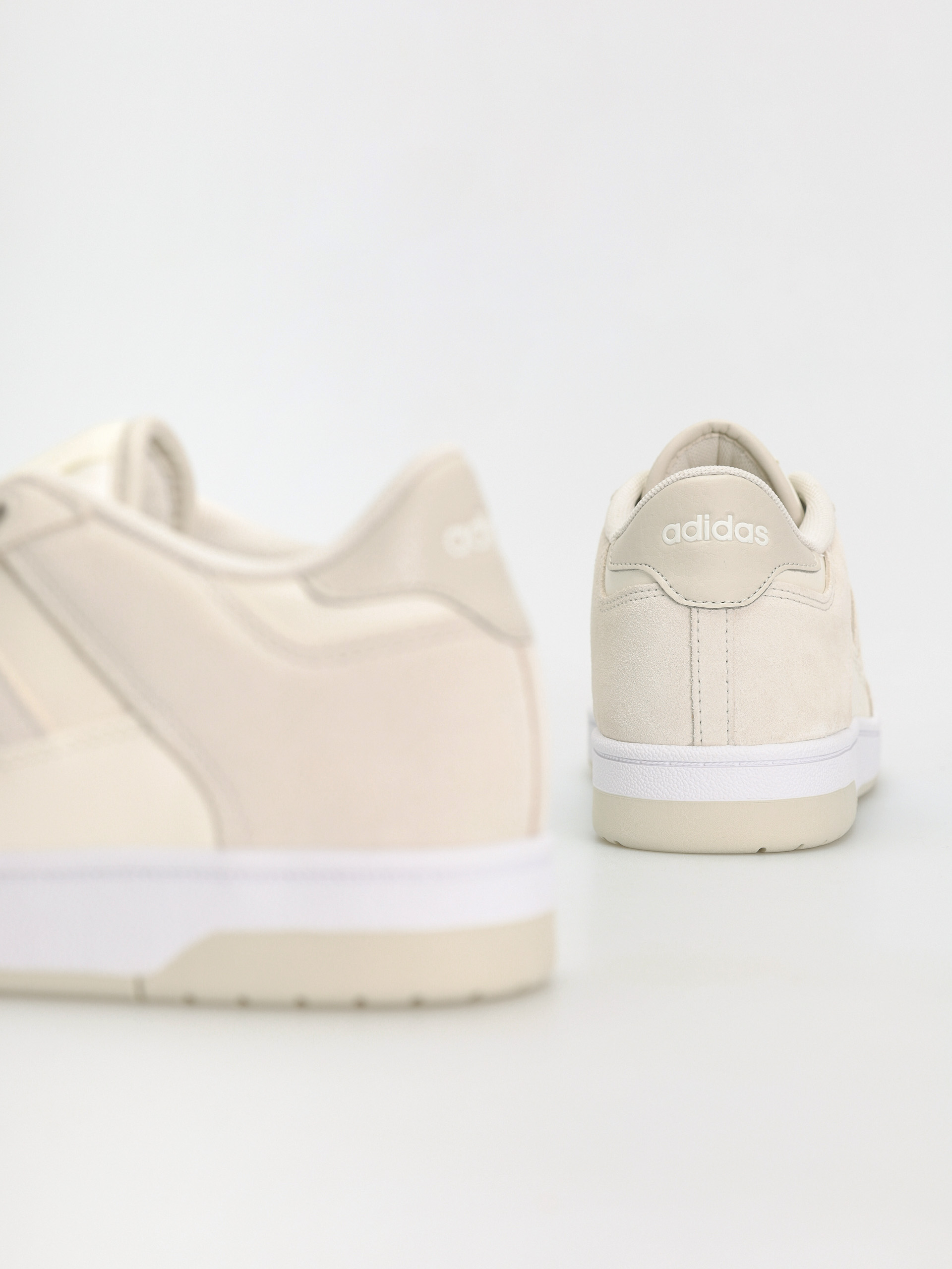 Buty adidas Rapid Court Low (orbgry/clowhi/ftwwht)
