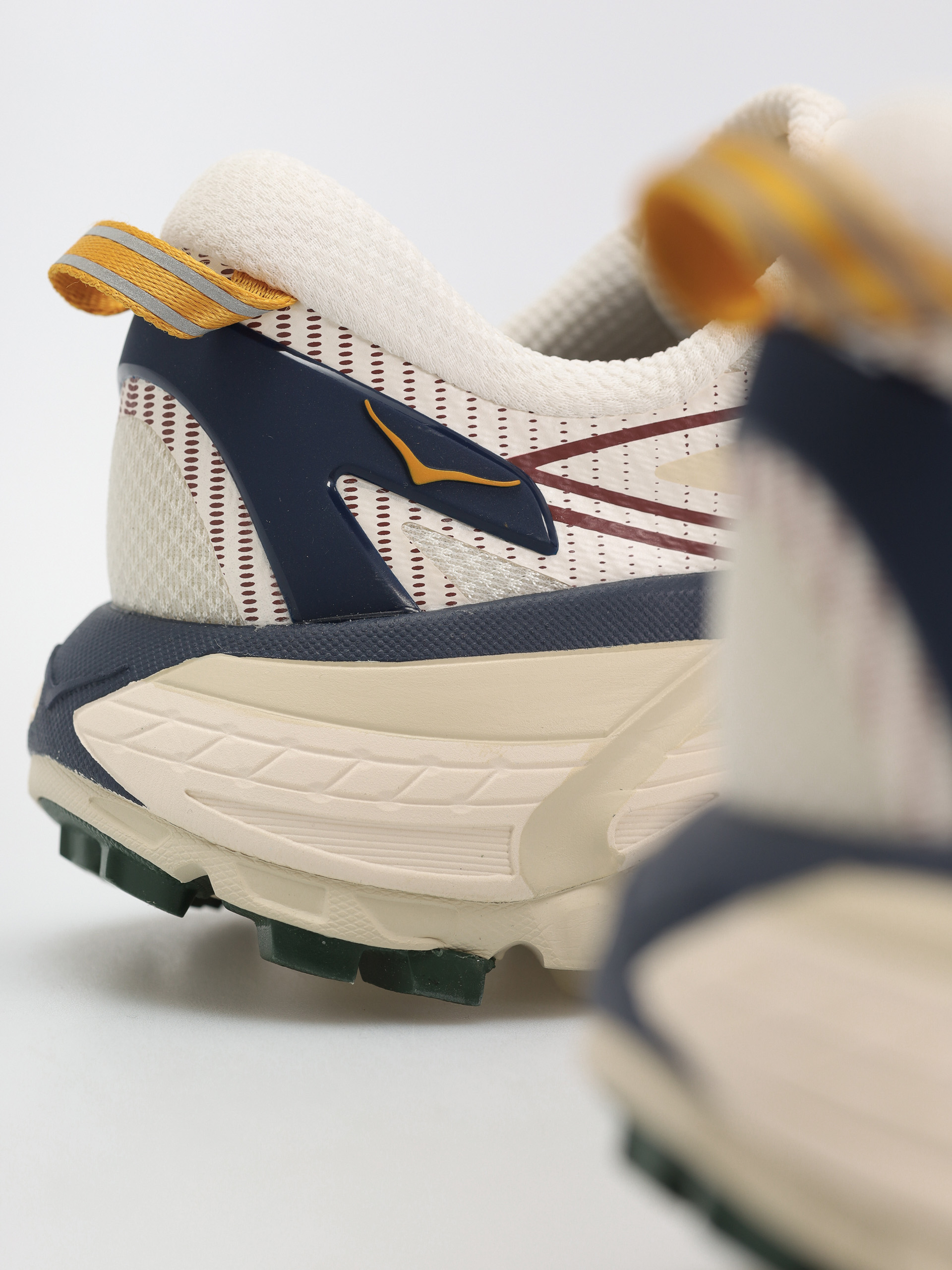 Buty Hoka Mafate Speed 2 (alabaster/oat milk)