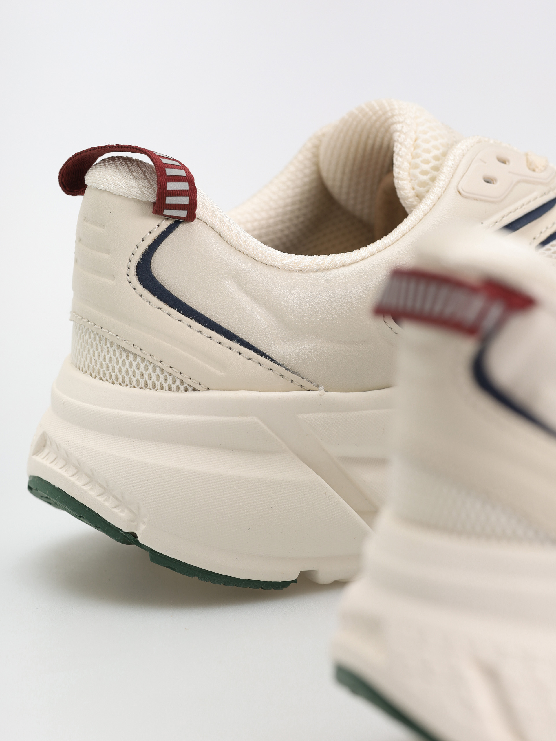 Buty Hoka Clifton L Athletics (oat milk/alabaster)