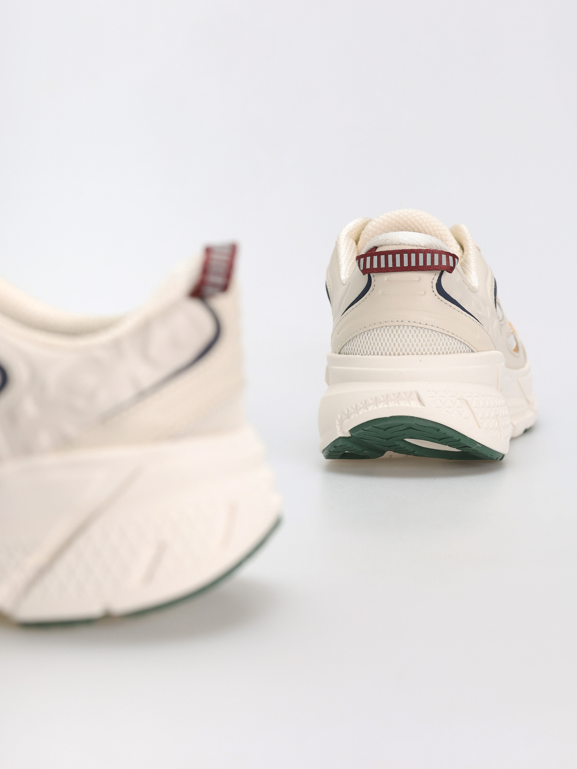 Buty Hoka Clifton L Athletics (oat milk/alabaster)