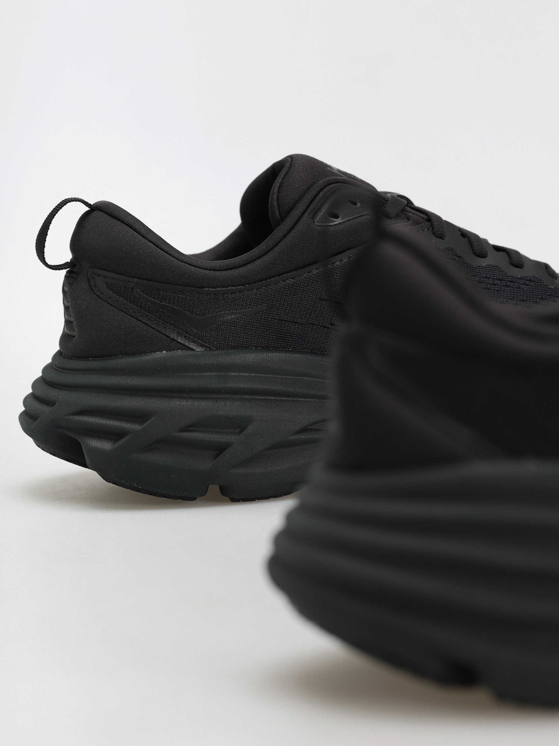 Buty Hoka Bondi 8 (black/black)