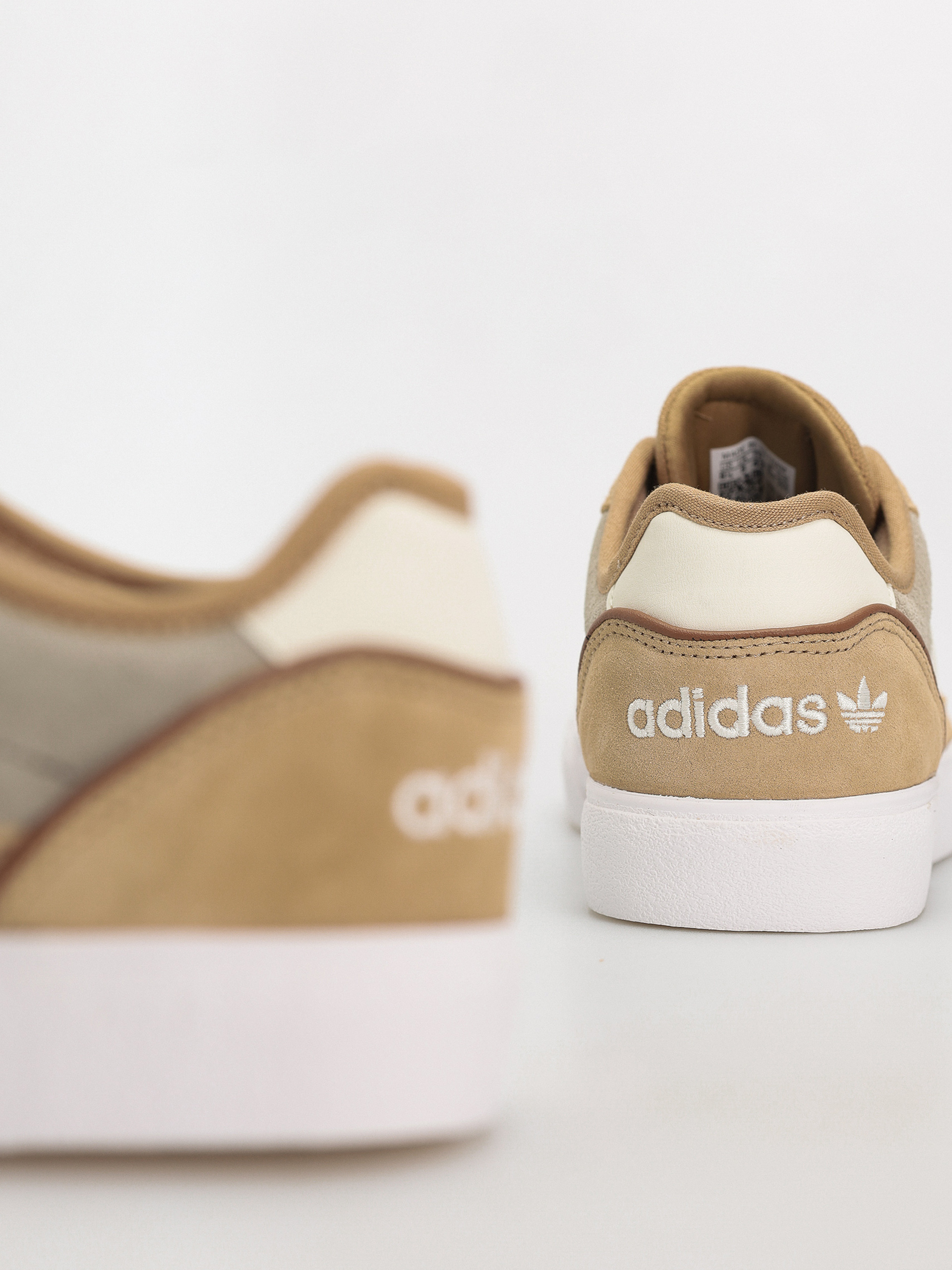 Buty adidas Court TNS Premiere (cardbo/owhite/silpeb)