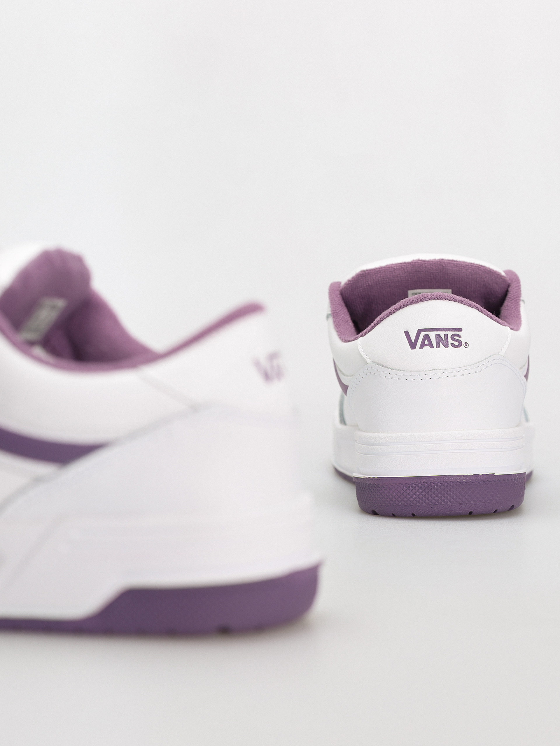 Buty Vans Hylane (pop purple)