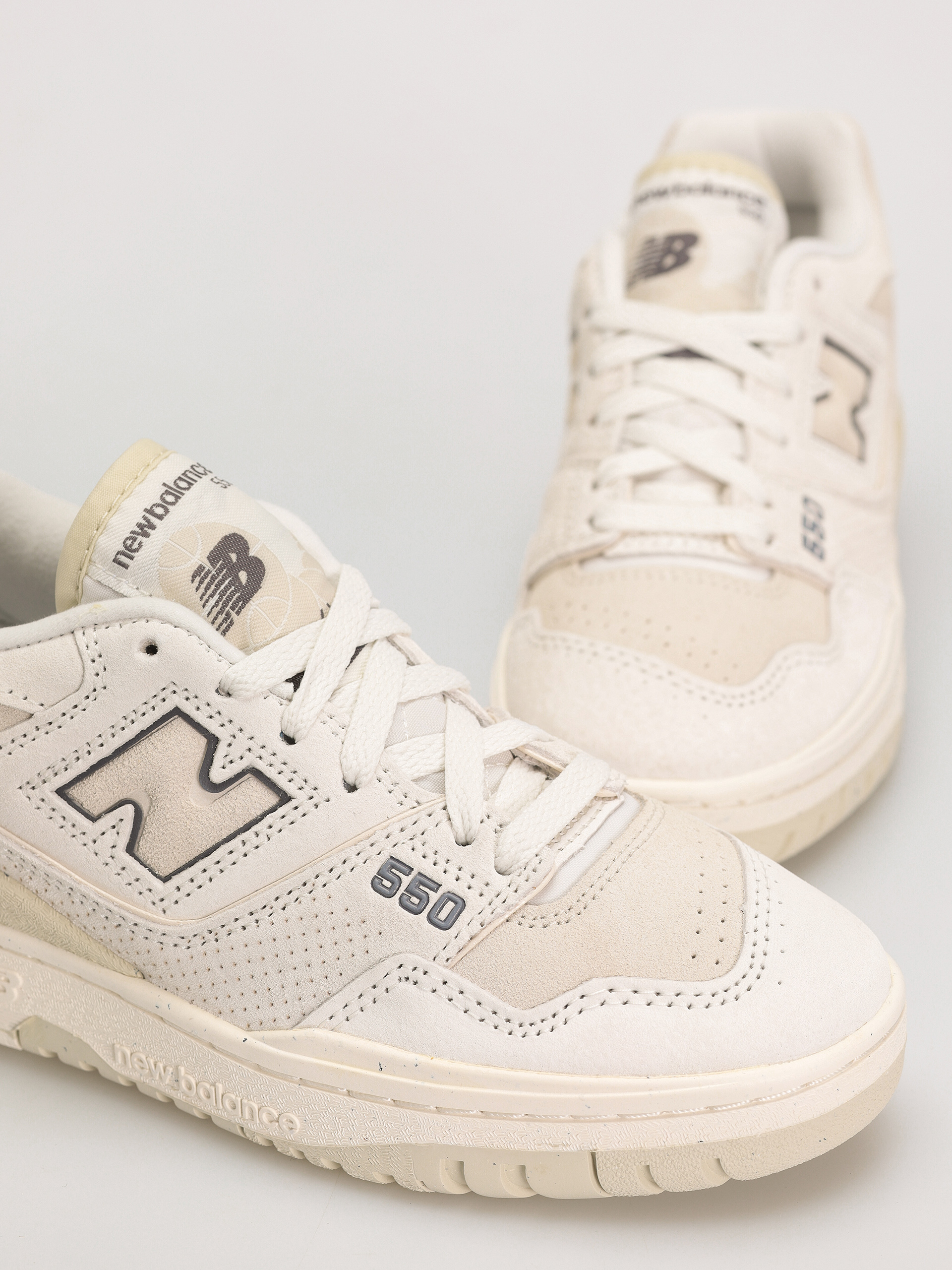 Buty New Balance 550 Wmn (turtledove)