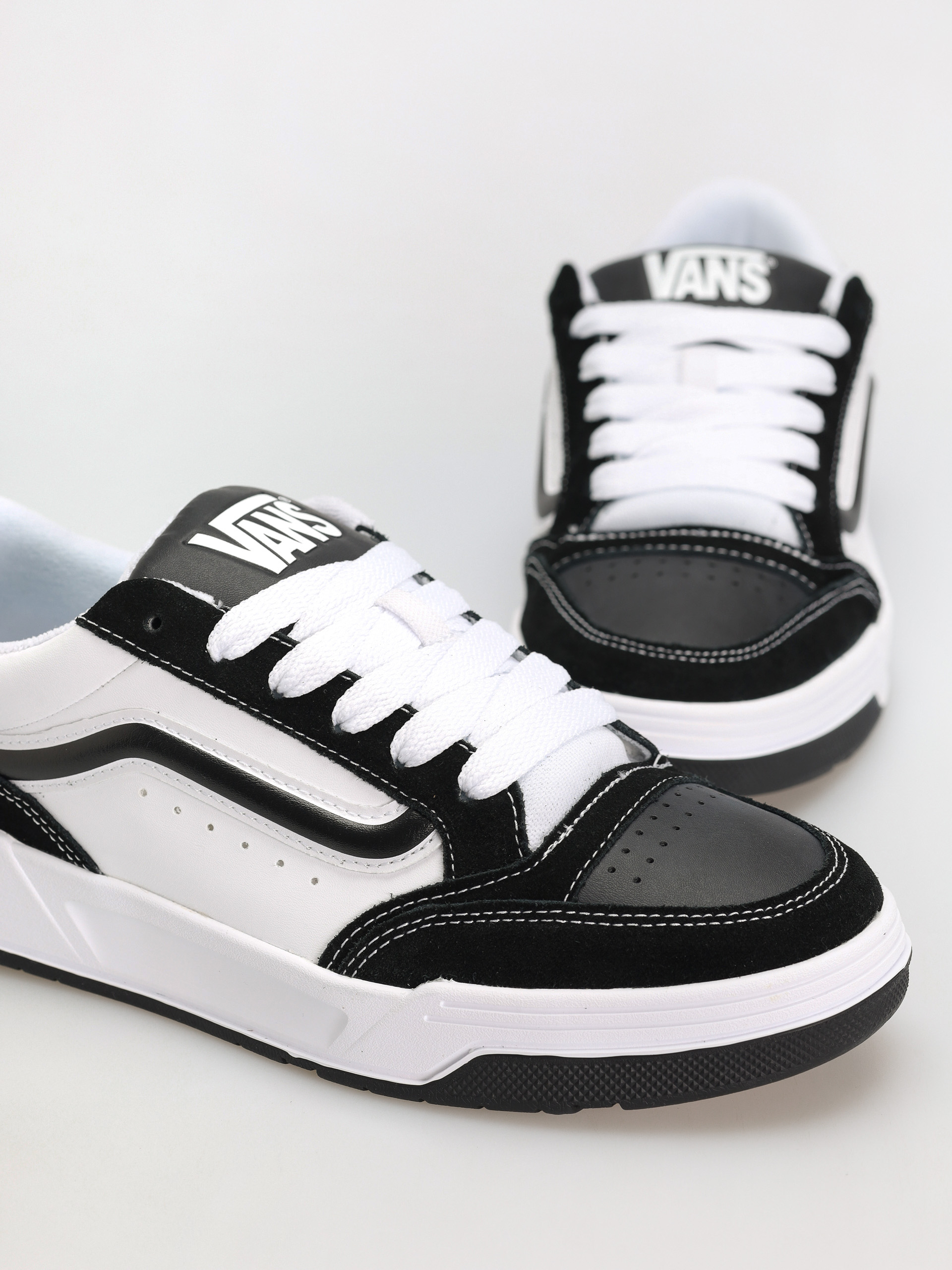 Buty Vans Hylane (black/white)