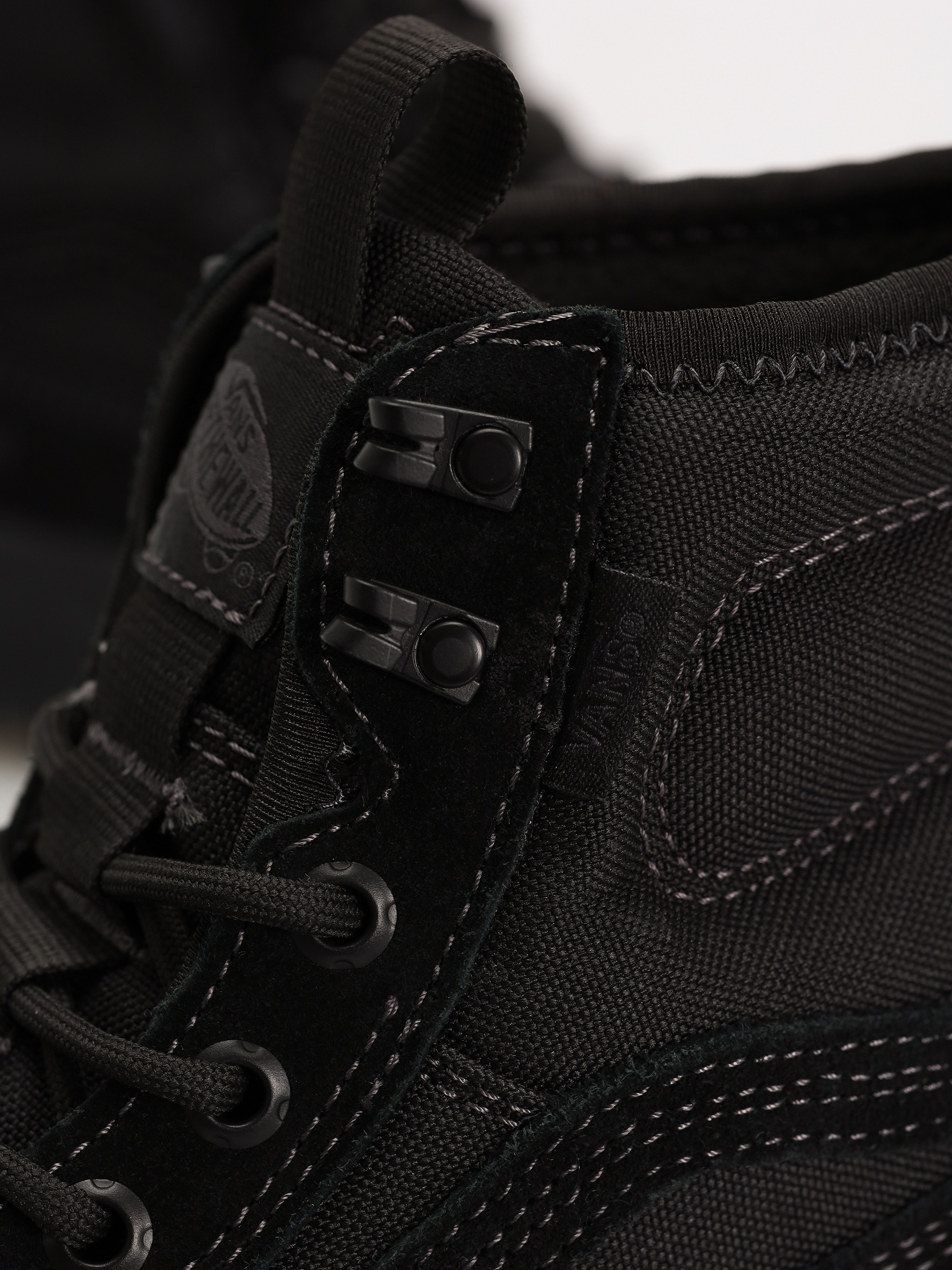 Buty Vans Sk8 Hi Gore Tex MTE (blackout)
