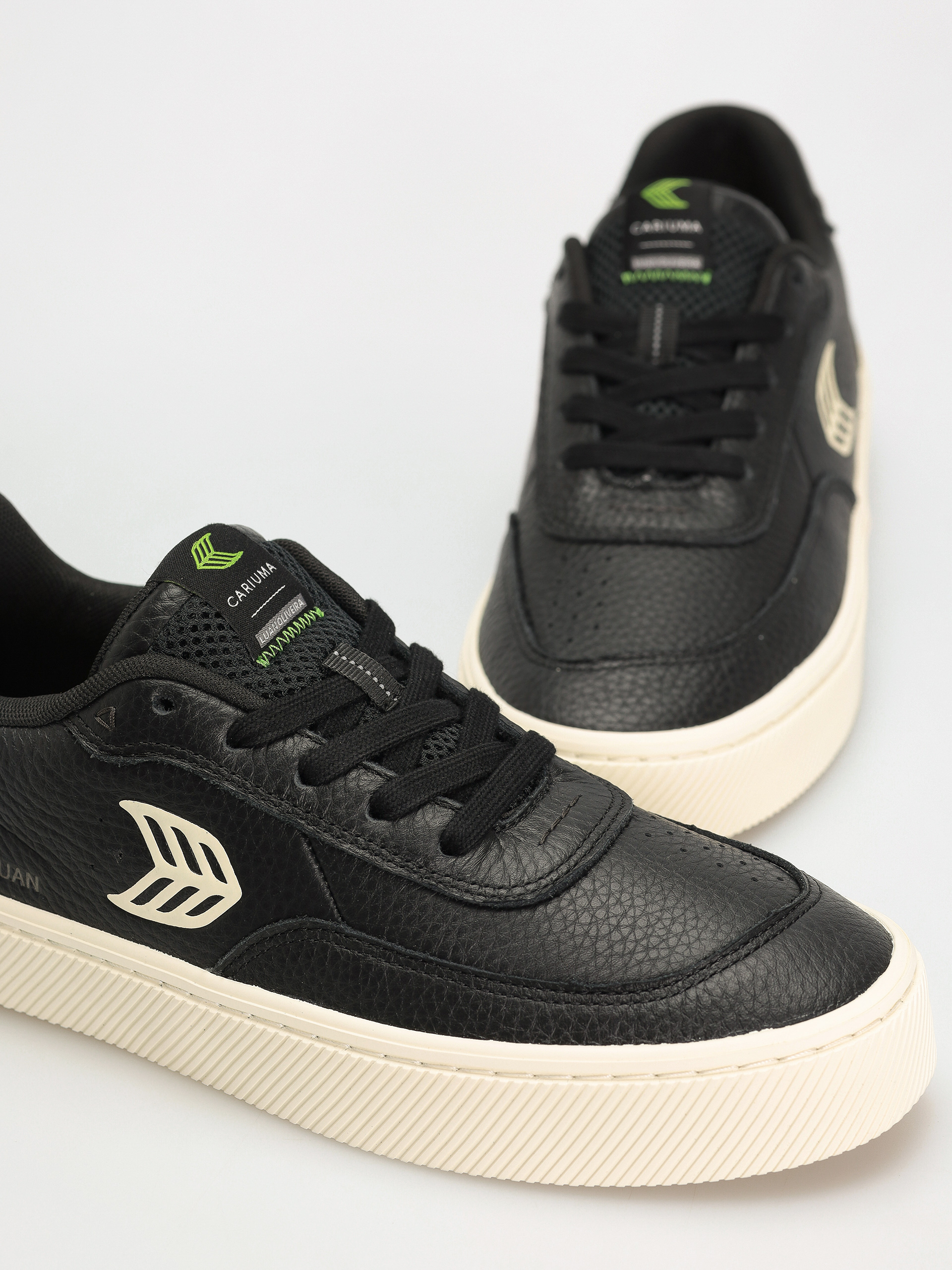 Buty Cariuma Luan Pro (black/ivory)