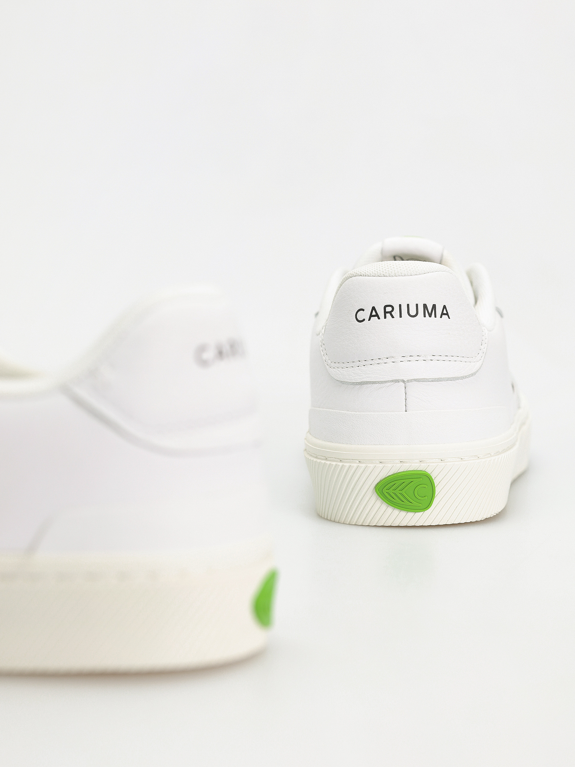 Buty Cariuma Luan Pro (white premium leather)