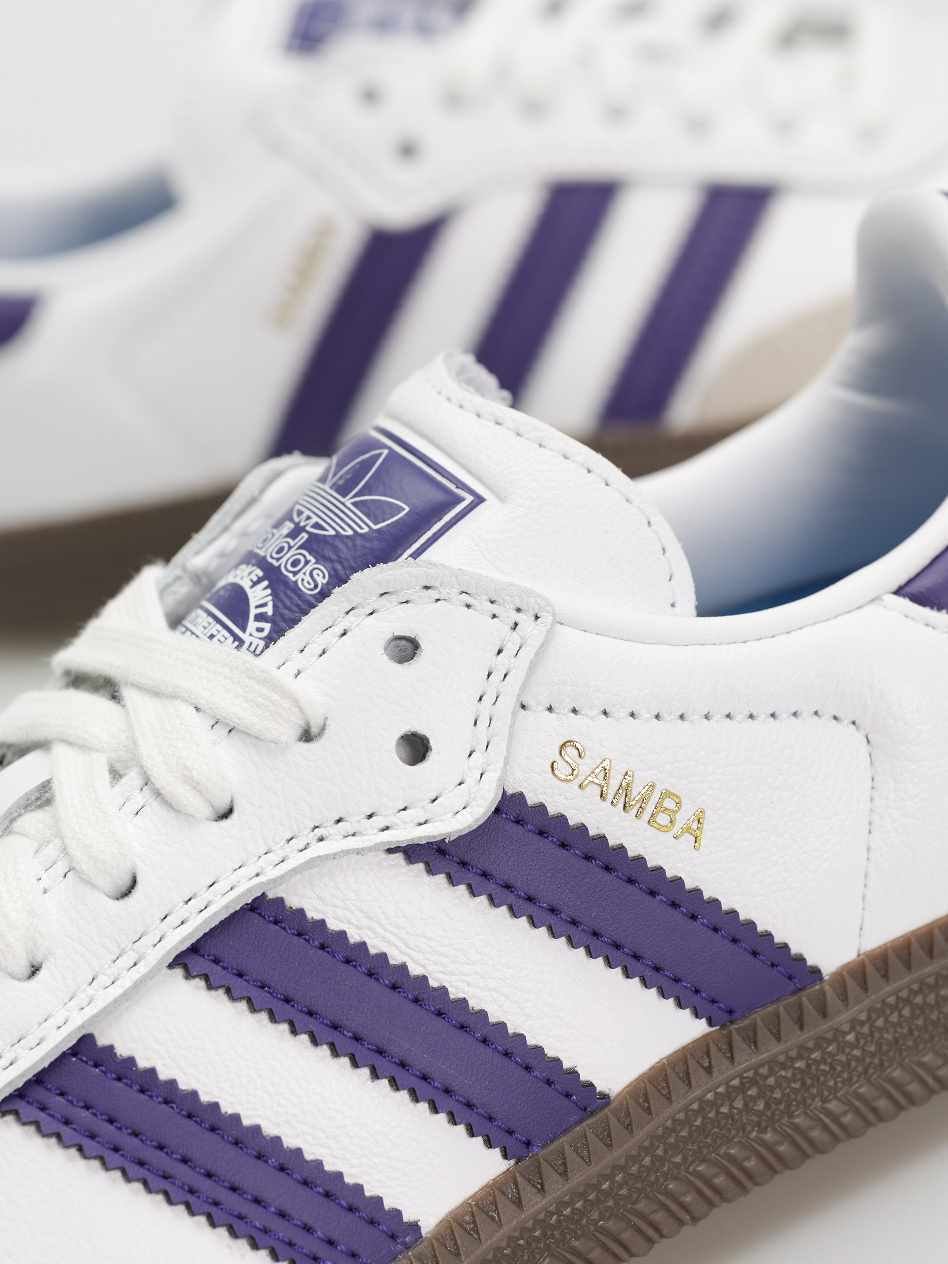 Buty adidas Samba ADV (ftwwht/cpurpl/goldmt)