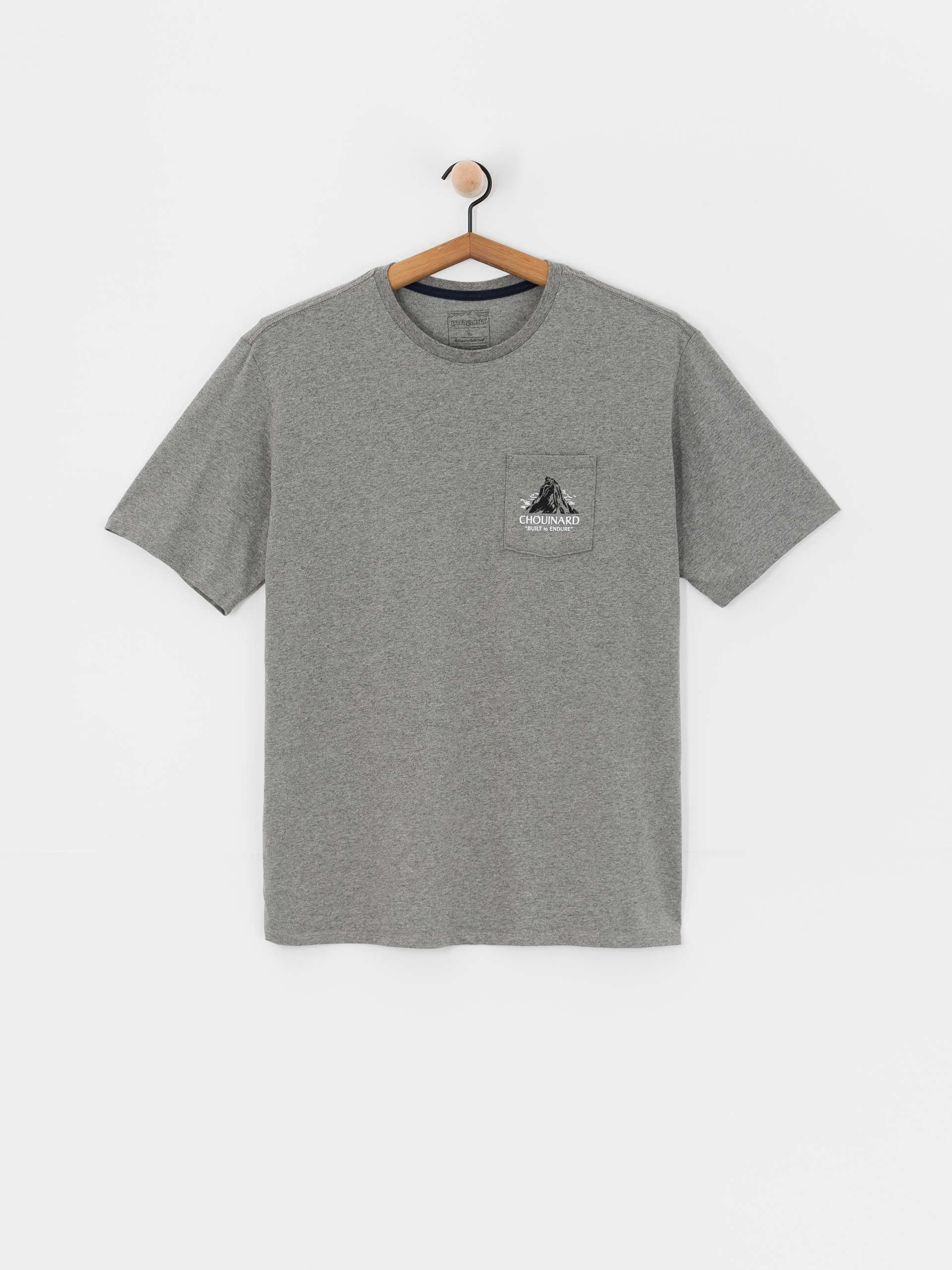T-shirt Patagonia Chouinard Crest Pocket Responsibili (gravel heather)