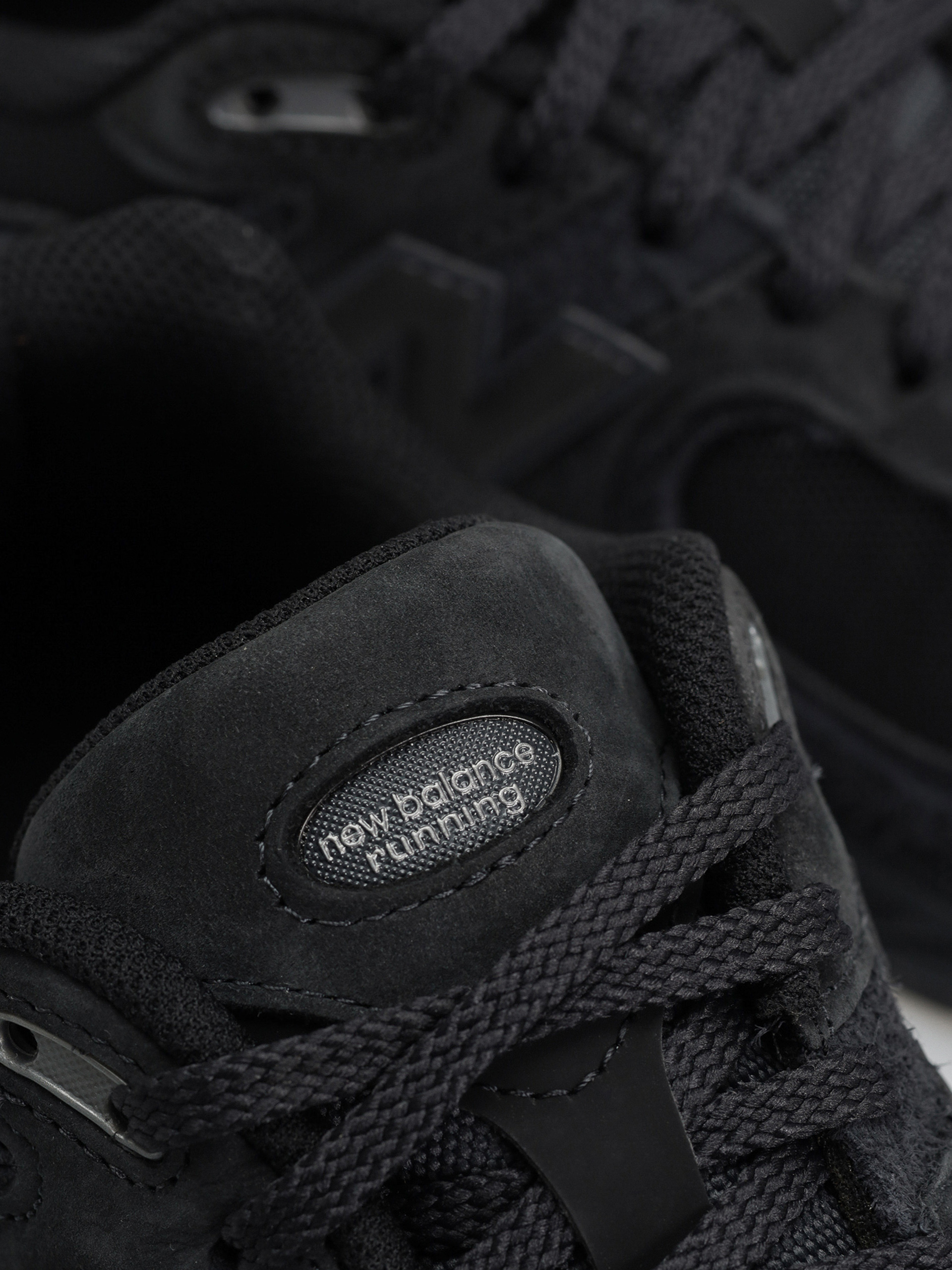 Buty New Balance 2002 (black)