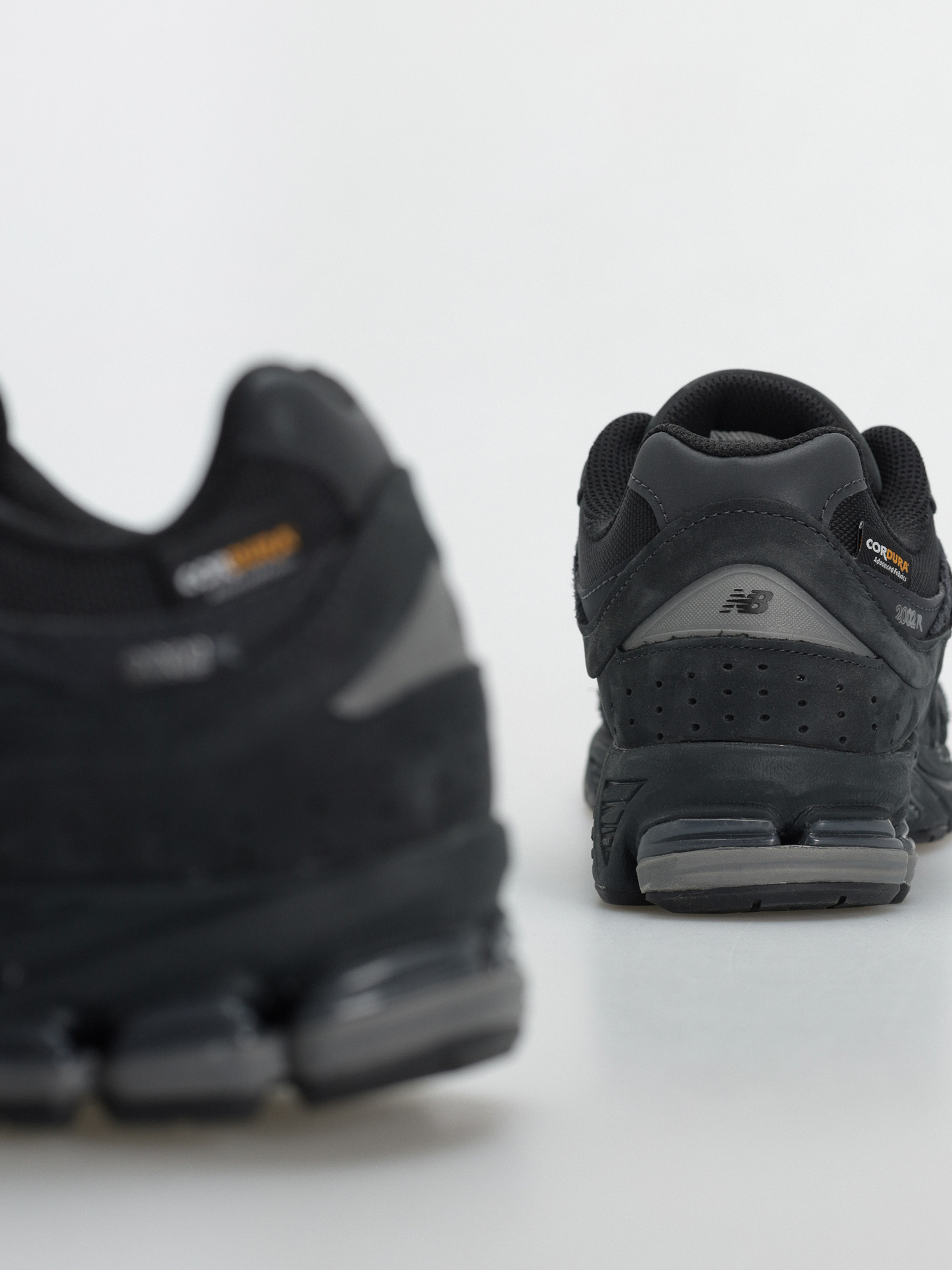 Buty New Balance 2002 (black)