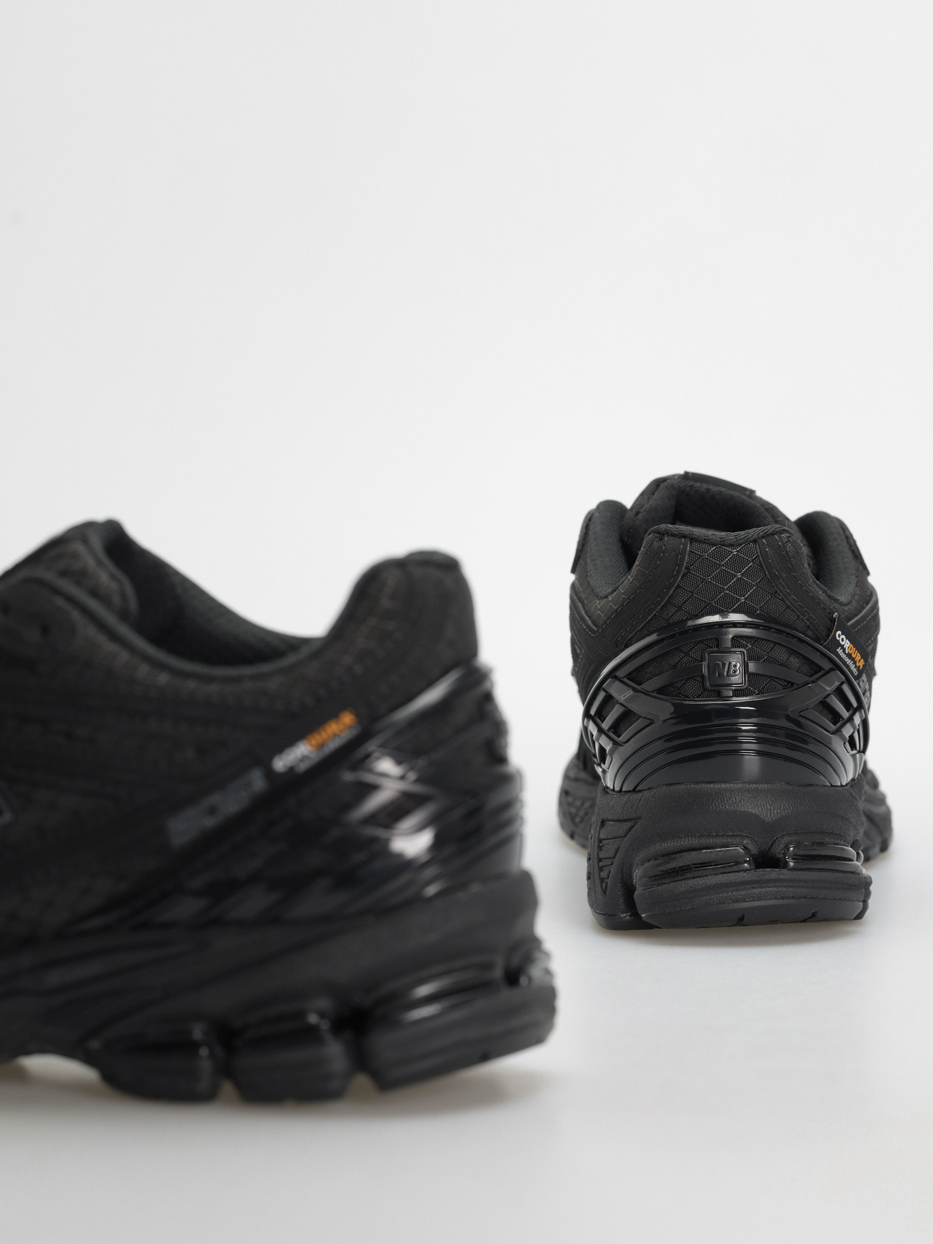 Buty New Balance 1906 (black)