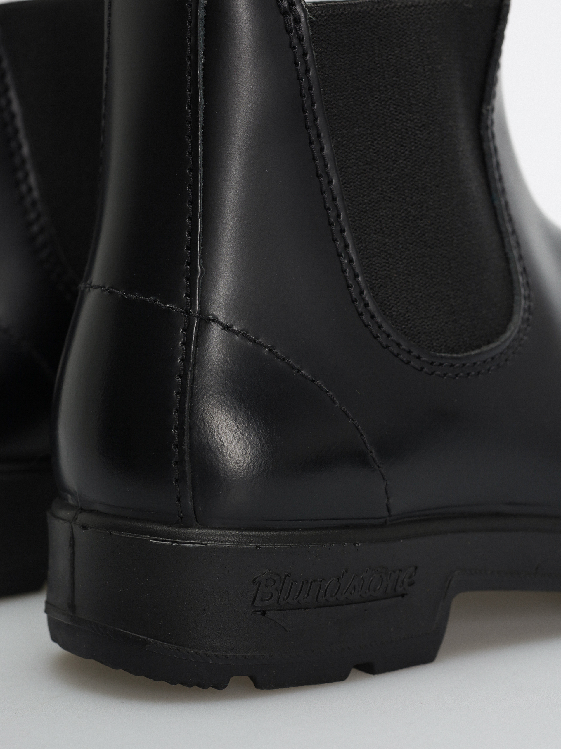 Buty Blundstone 2414 (rustic brush off)