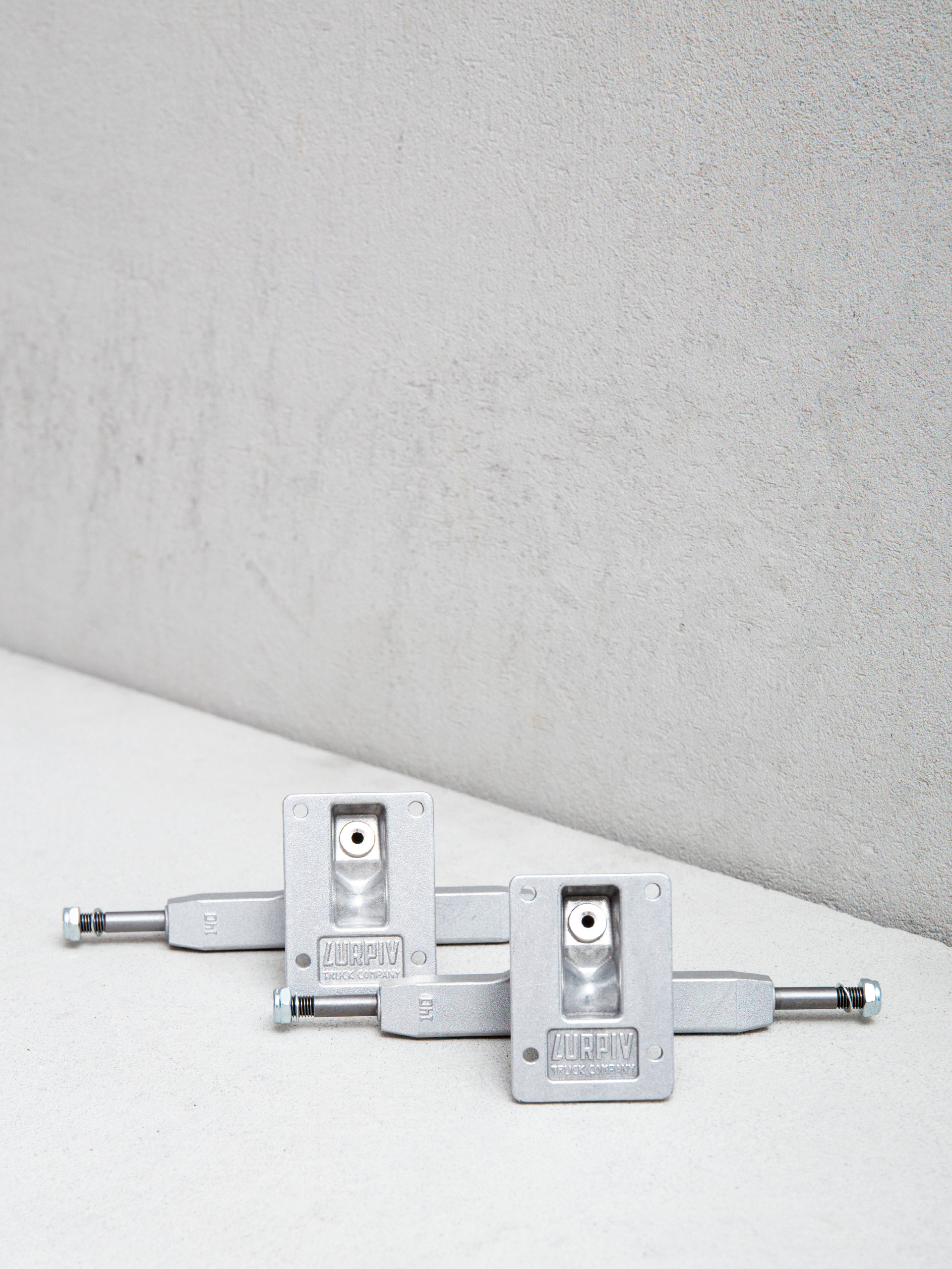 Traki Lurpiv Hollow Polished (silver)