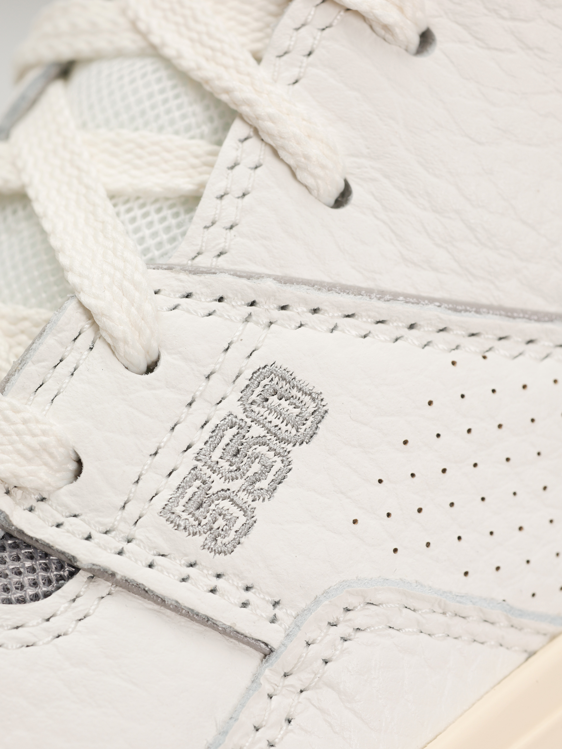 Buty New Balance 550 (white)