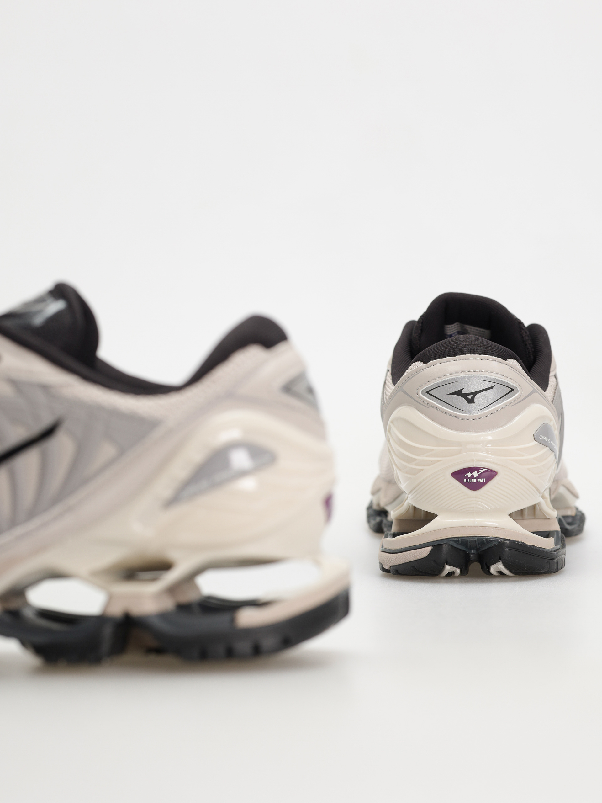 Buty Mizuno Wave Prophecy LS (silver cloud/black/opal gray)