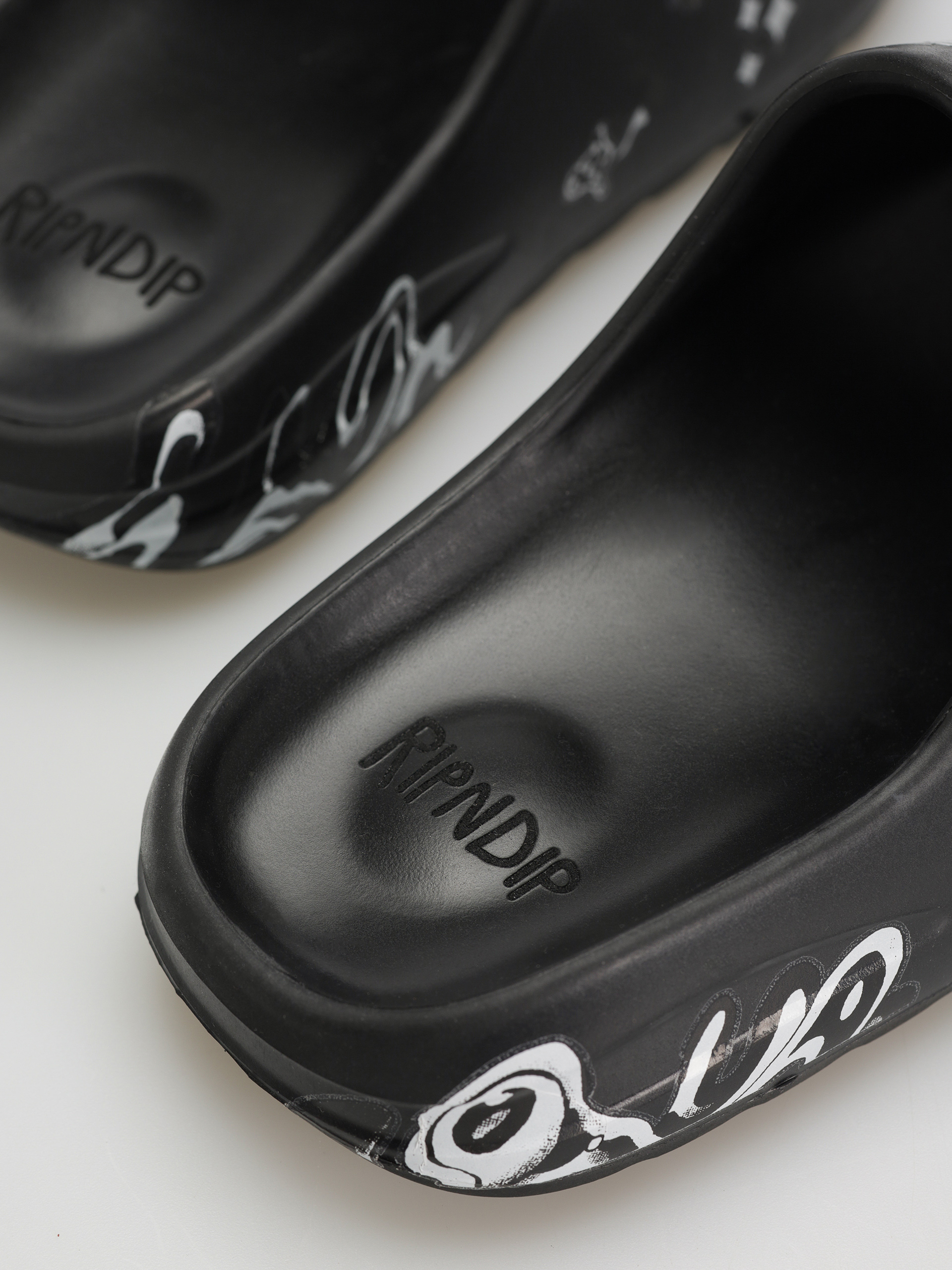 Klapki RipNDip Space Walk Cloud (black)