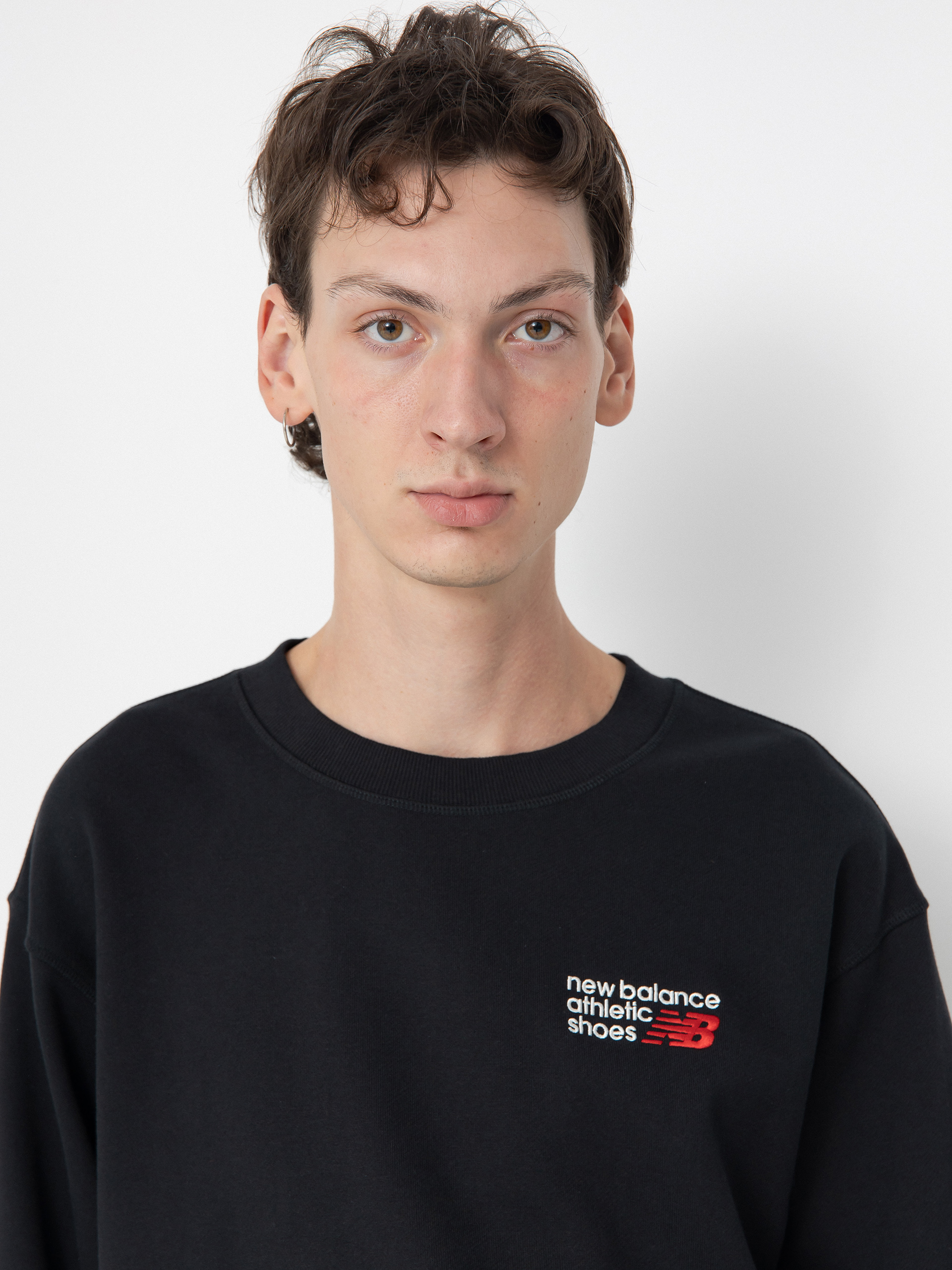 Bluza New Balance Athletics Premium Logo Crew (black)