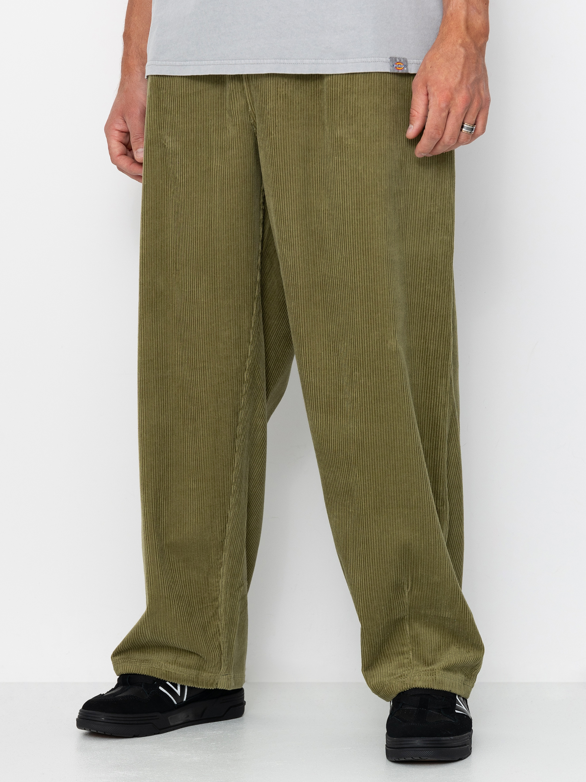 Spodnie Poetic Collective Ballon (olive green corduroy)