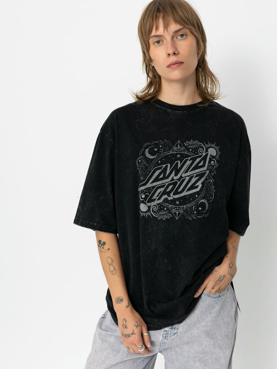 T-shirt Santa Cruz Ornate Dot Front Oversized Wmn (black acid wash)