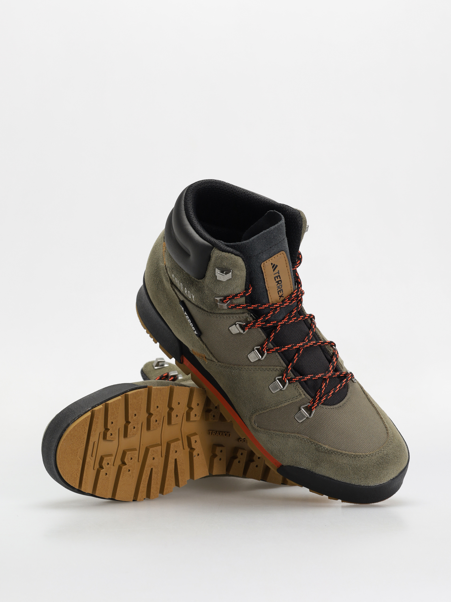 Buty adidas Terrex Snowpitch C. (olistr/brostr/seimor)