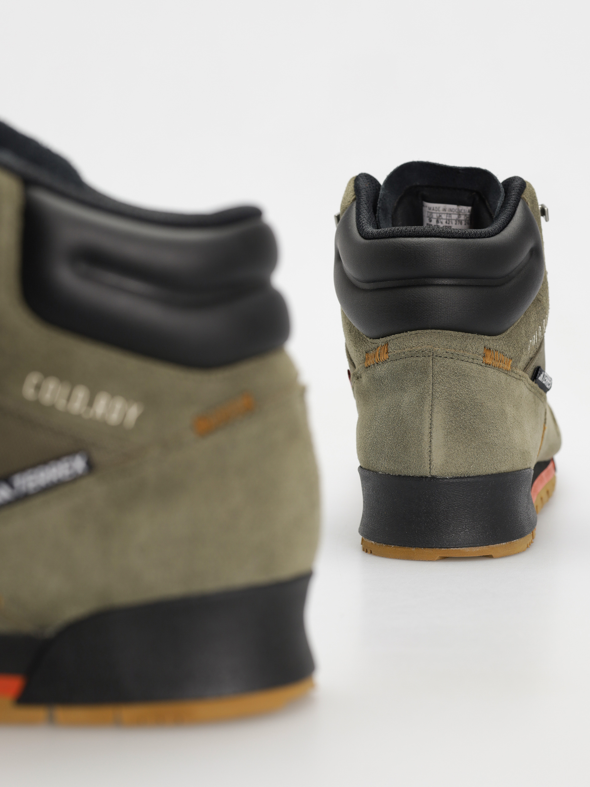 Buty adidas Terrex Snowpitch C. (olistr/brostr/seimor)