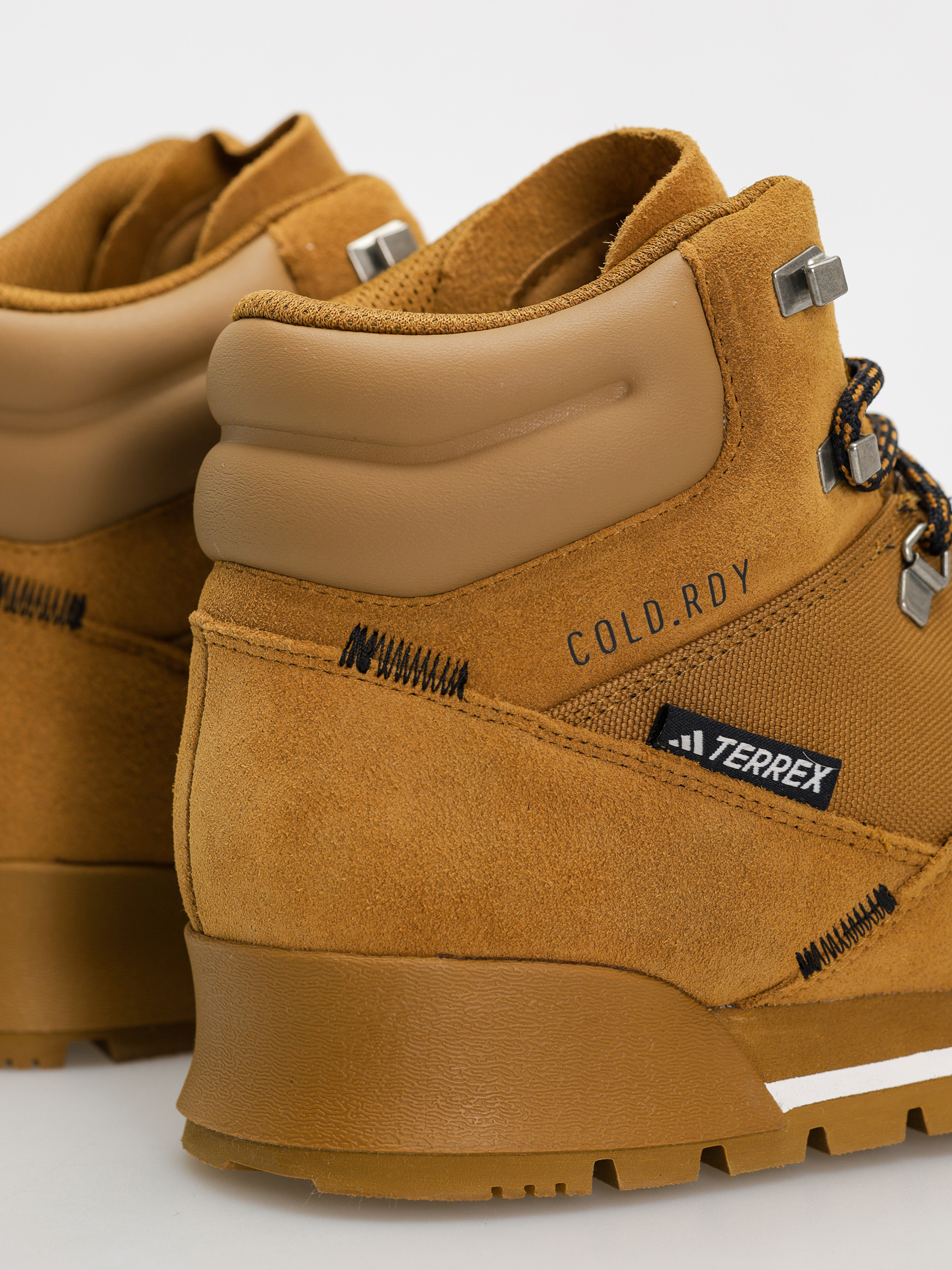 Buty adidas Terrex Snowpitch C. (brostr/brostr/seimor)