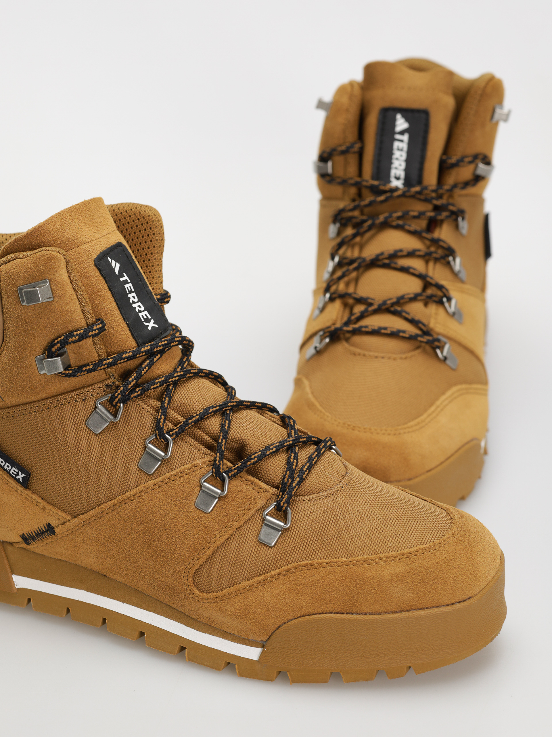 Buty adidas Terrex Snowpitch C. (brostr/brostr/seimor)