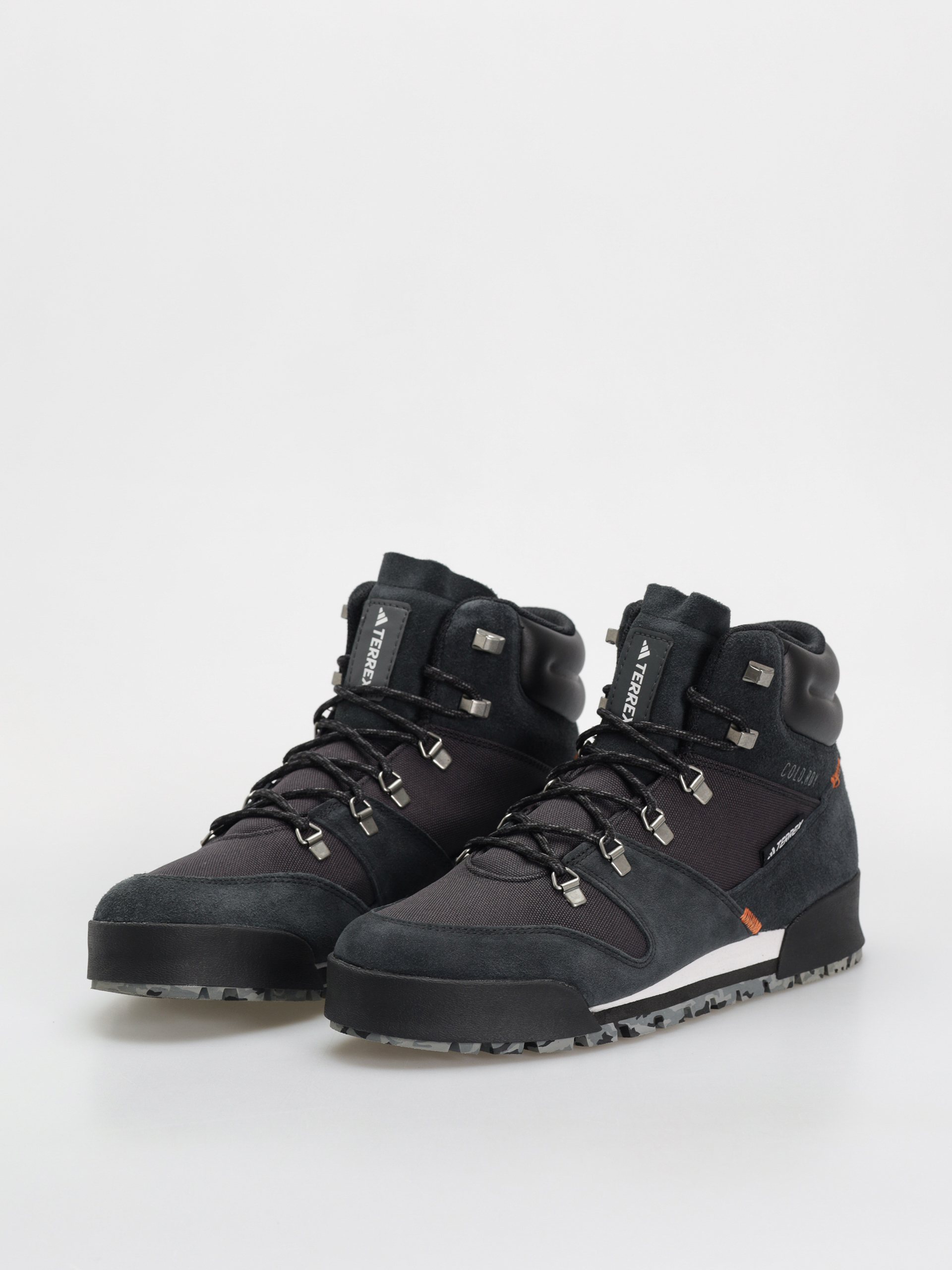 Buty adidas Terrex Snowpitch C. (cblack/cblack/seimor)