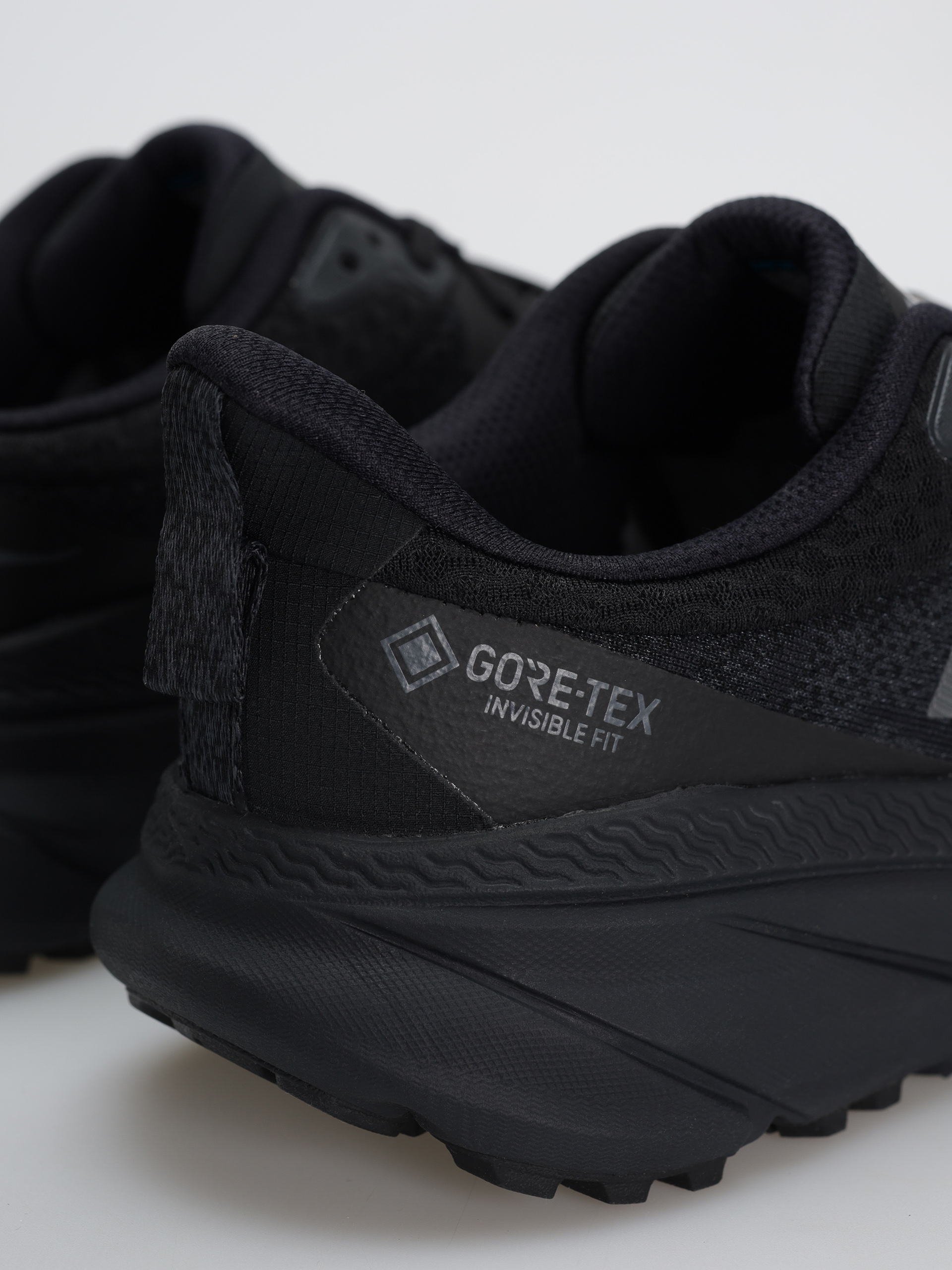 Buty Hoka Challenger ATR 7 GTX (black/black)