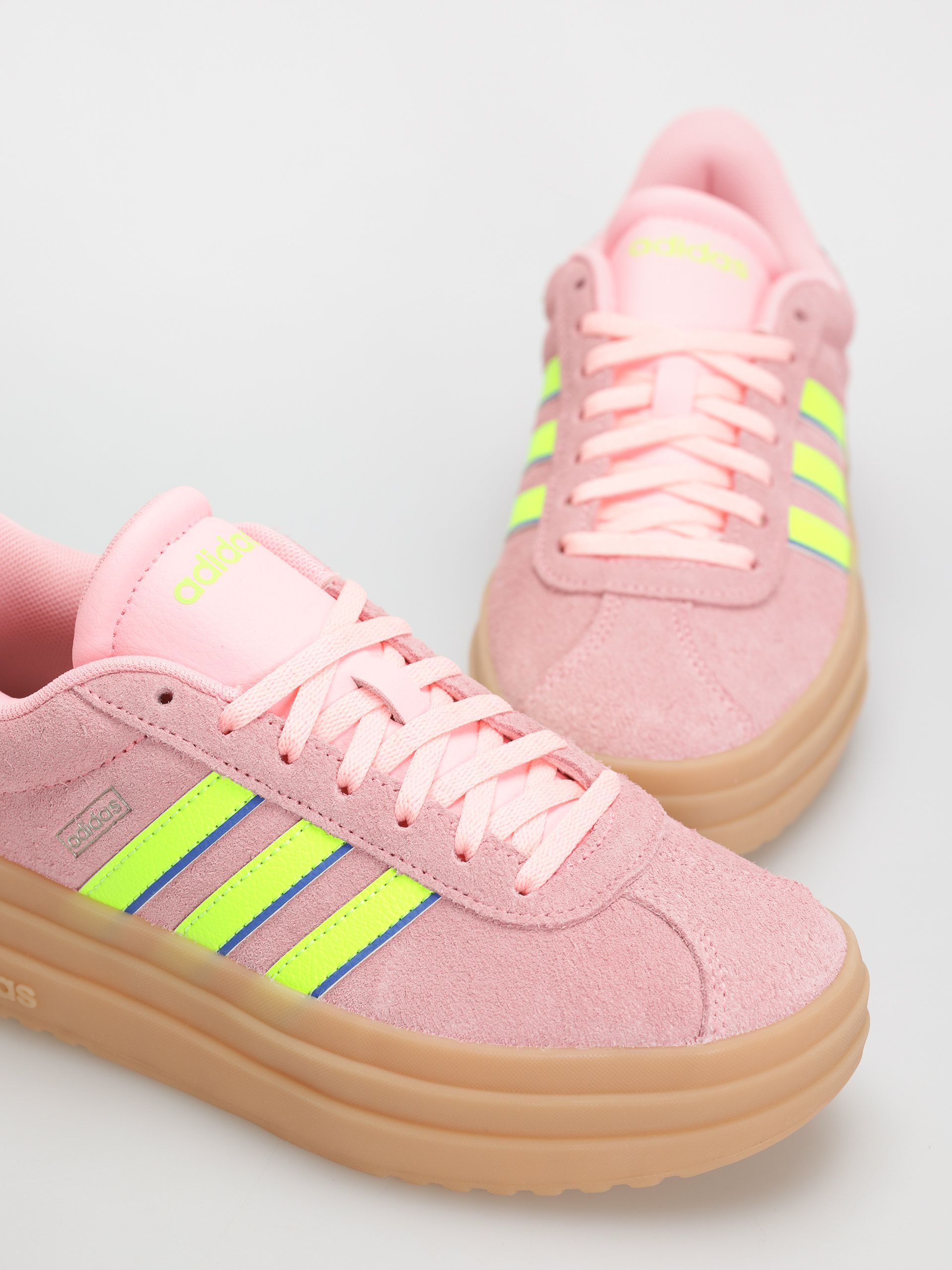 Buty adidas Vl Court Bold Wmn (pinspa/luclem/lucblu)