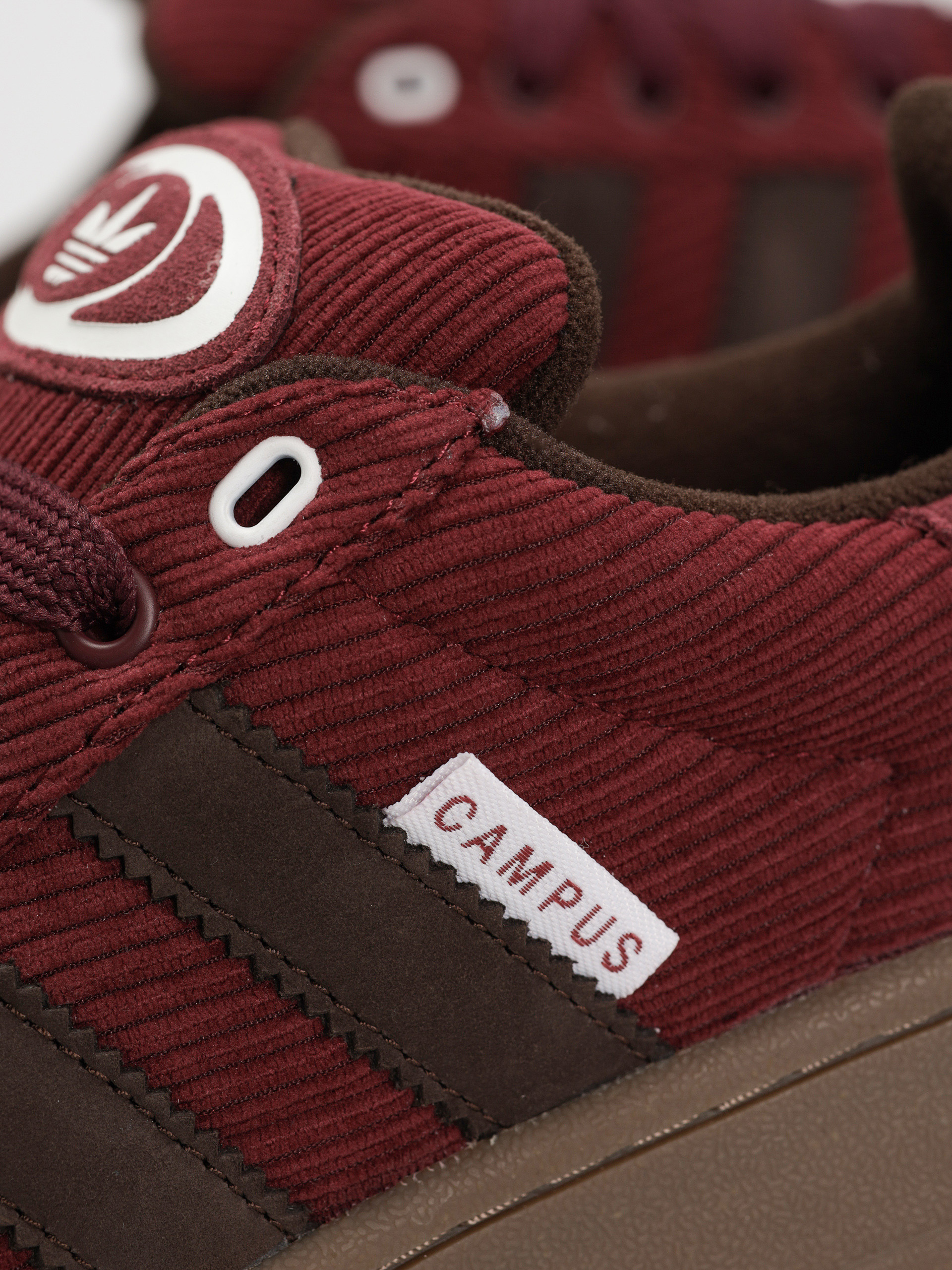 Buty adidas Campus 00s (shared/dbrown/ftwwht)