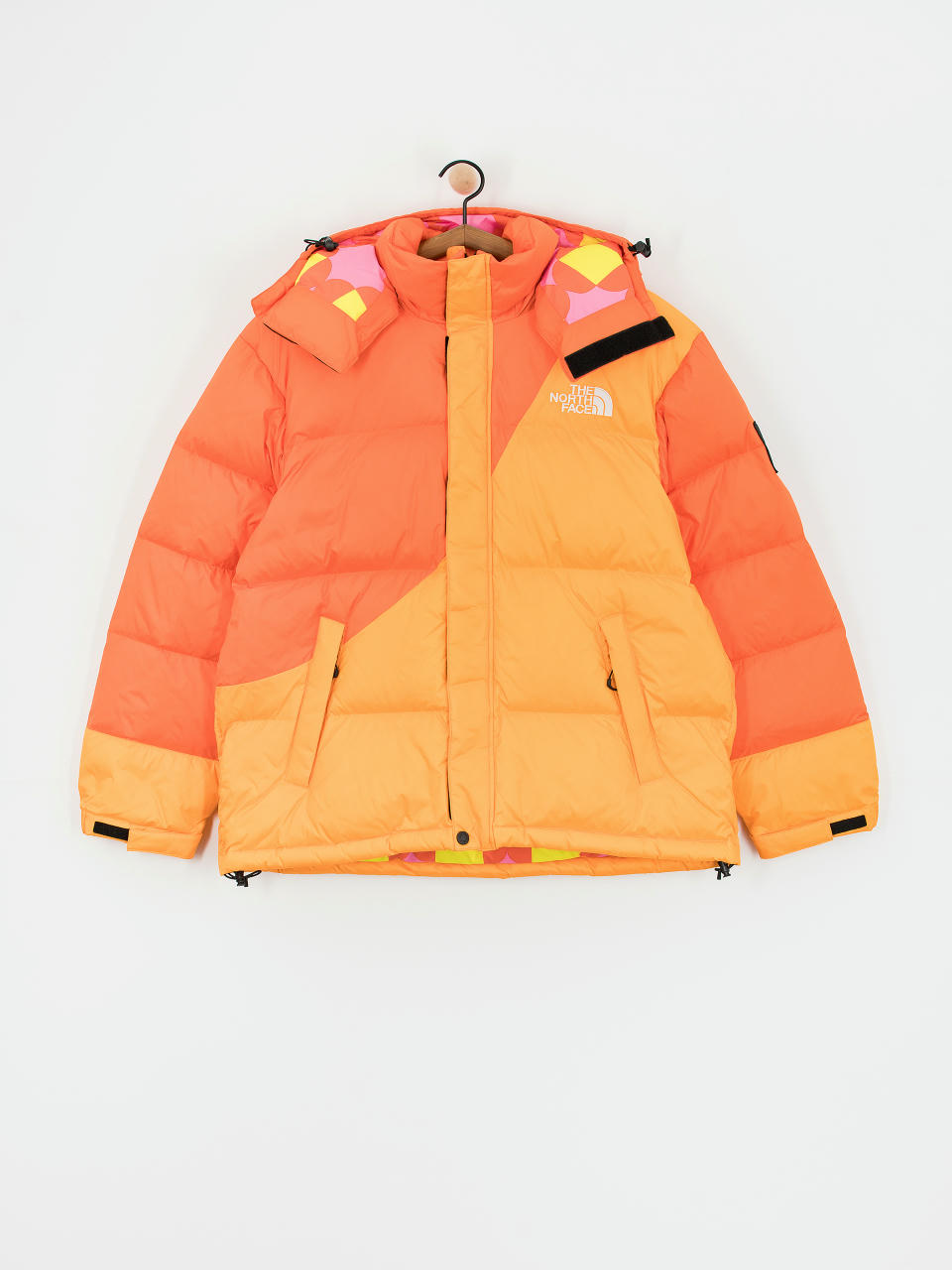 Kurtka The North Face X Yinka Ilori Down Puffer (red orange/apricot glaz)