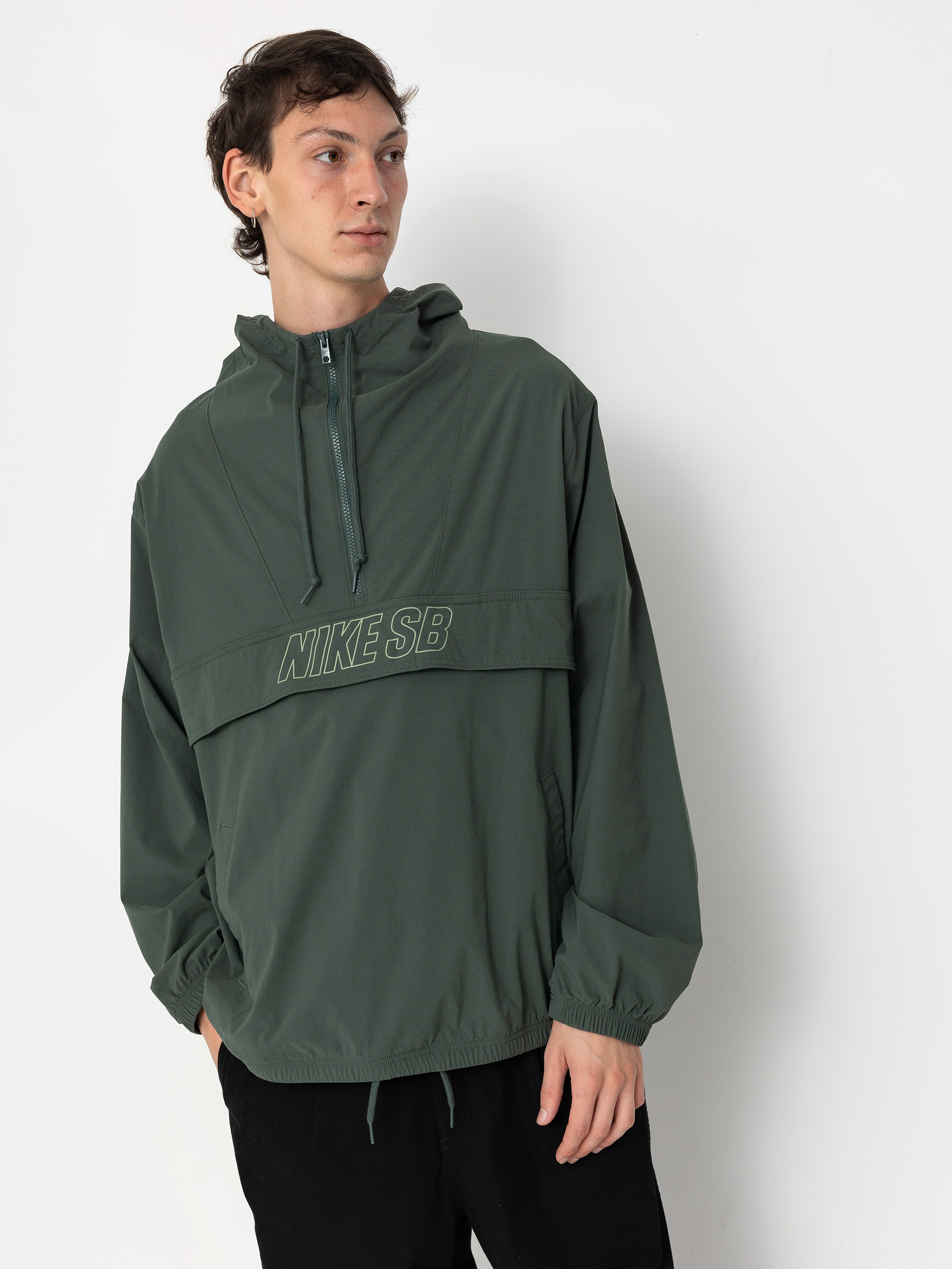 Kurtka Nike SB Anorak (vintage green/oil green)