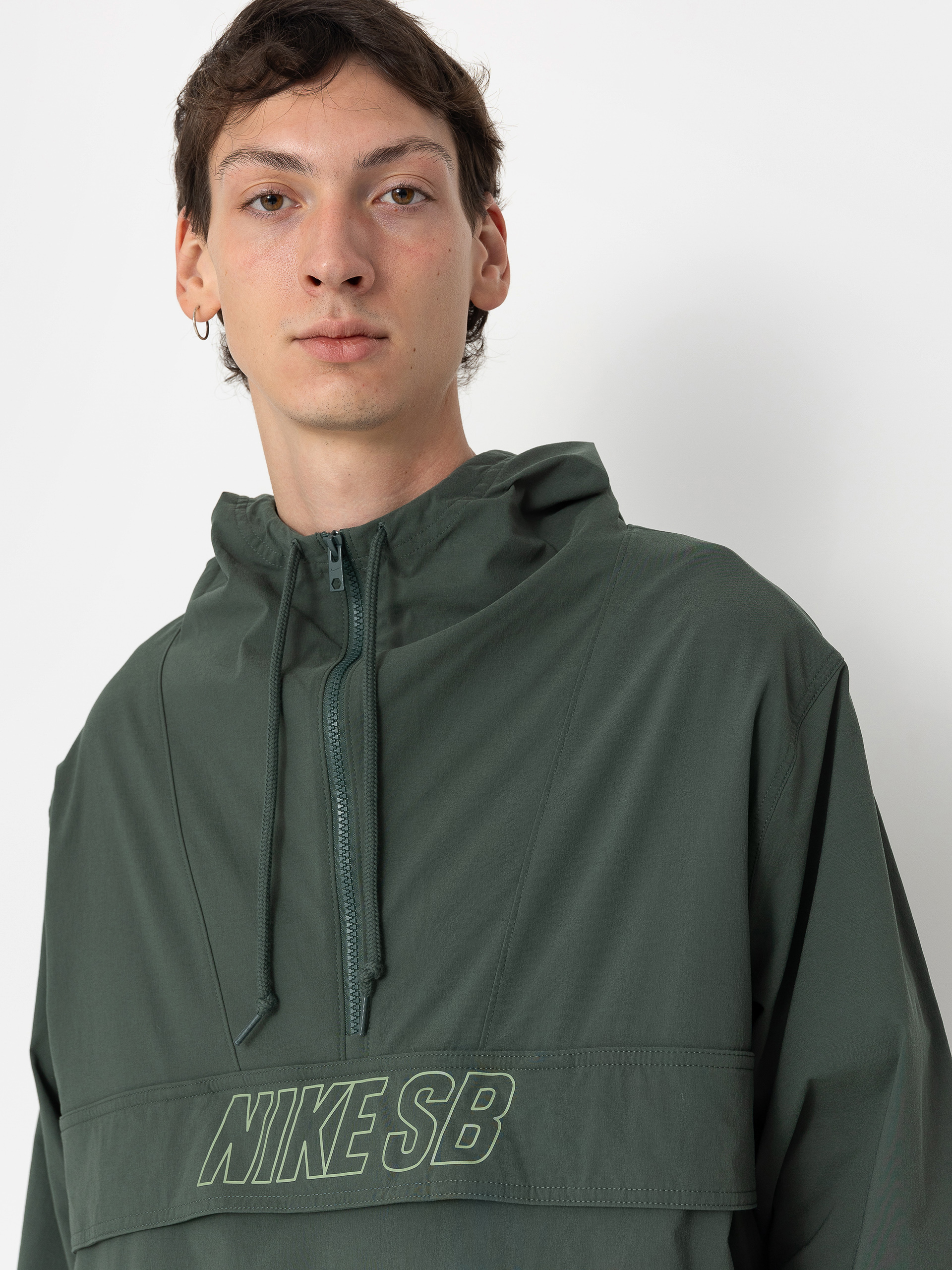 Kurtka Nike SB Anorak (vintage green/oil green)