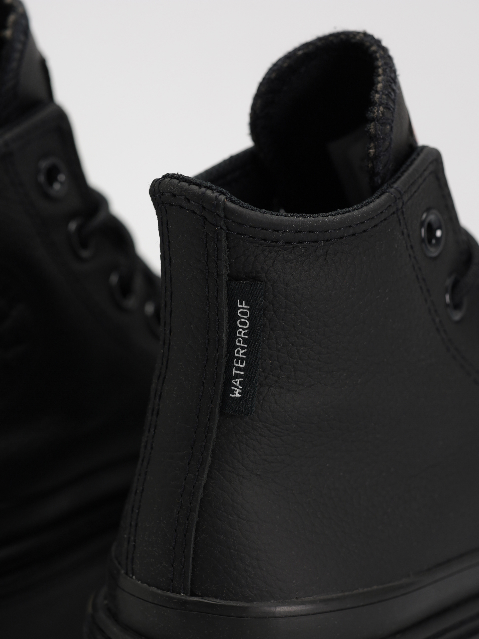 Buty Converse Chuck Taylor All Star Lugged Heel Wmn (black)