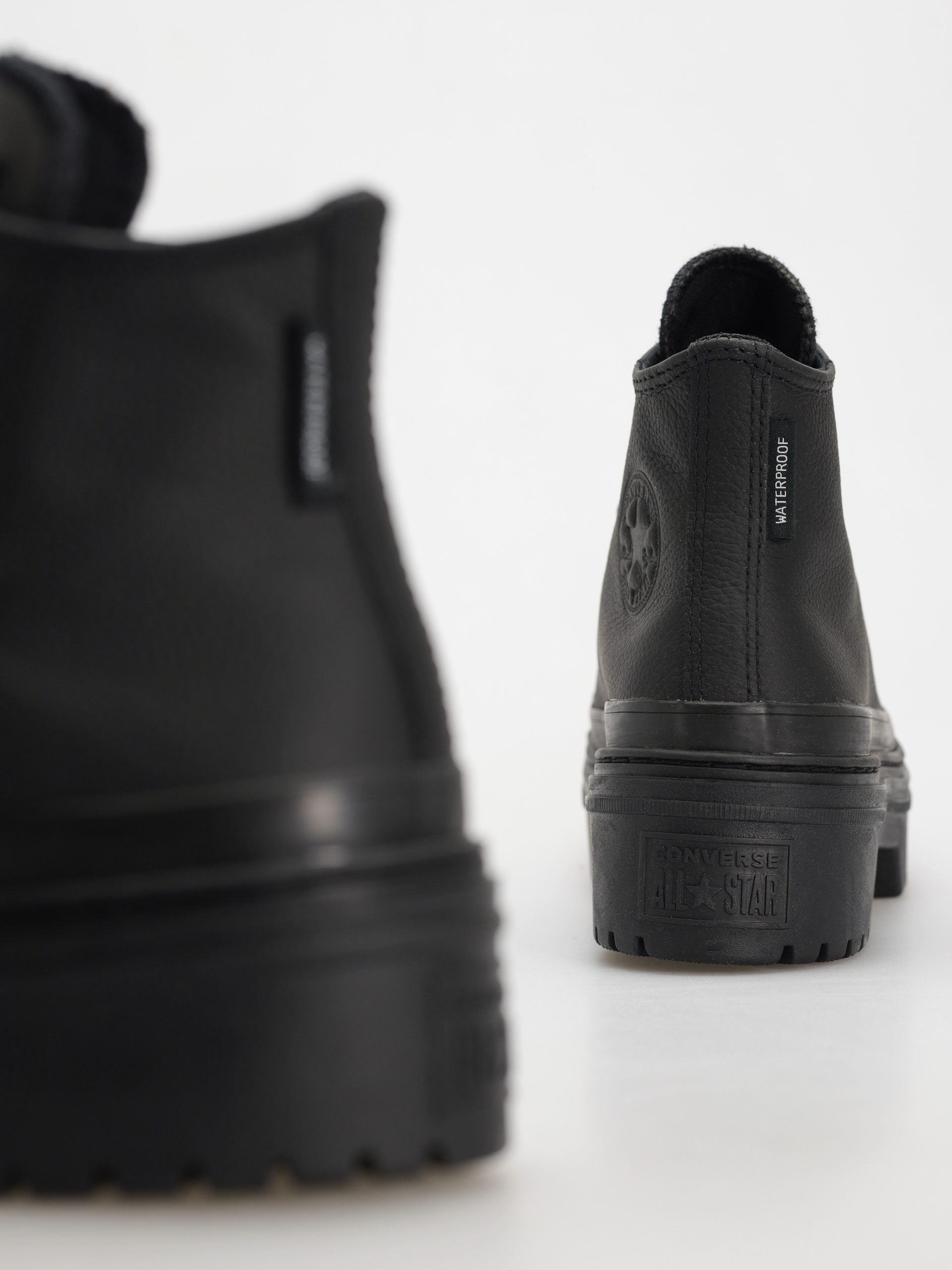 Buty Converse Chuck Taylor All Star Lugged Heel Wmn (black)