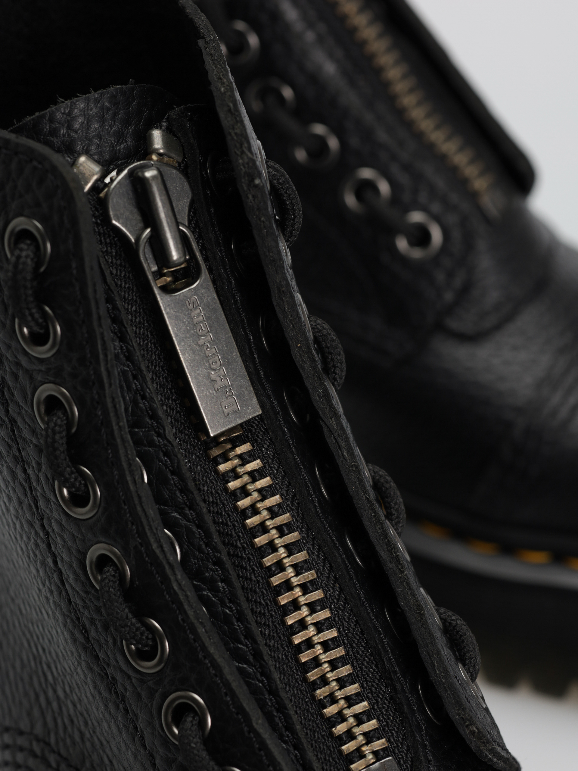 Buty Dr. Martens Sinclair (black milled nappa)